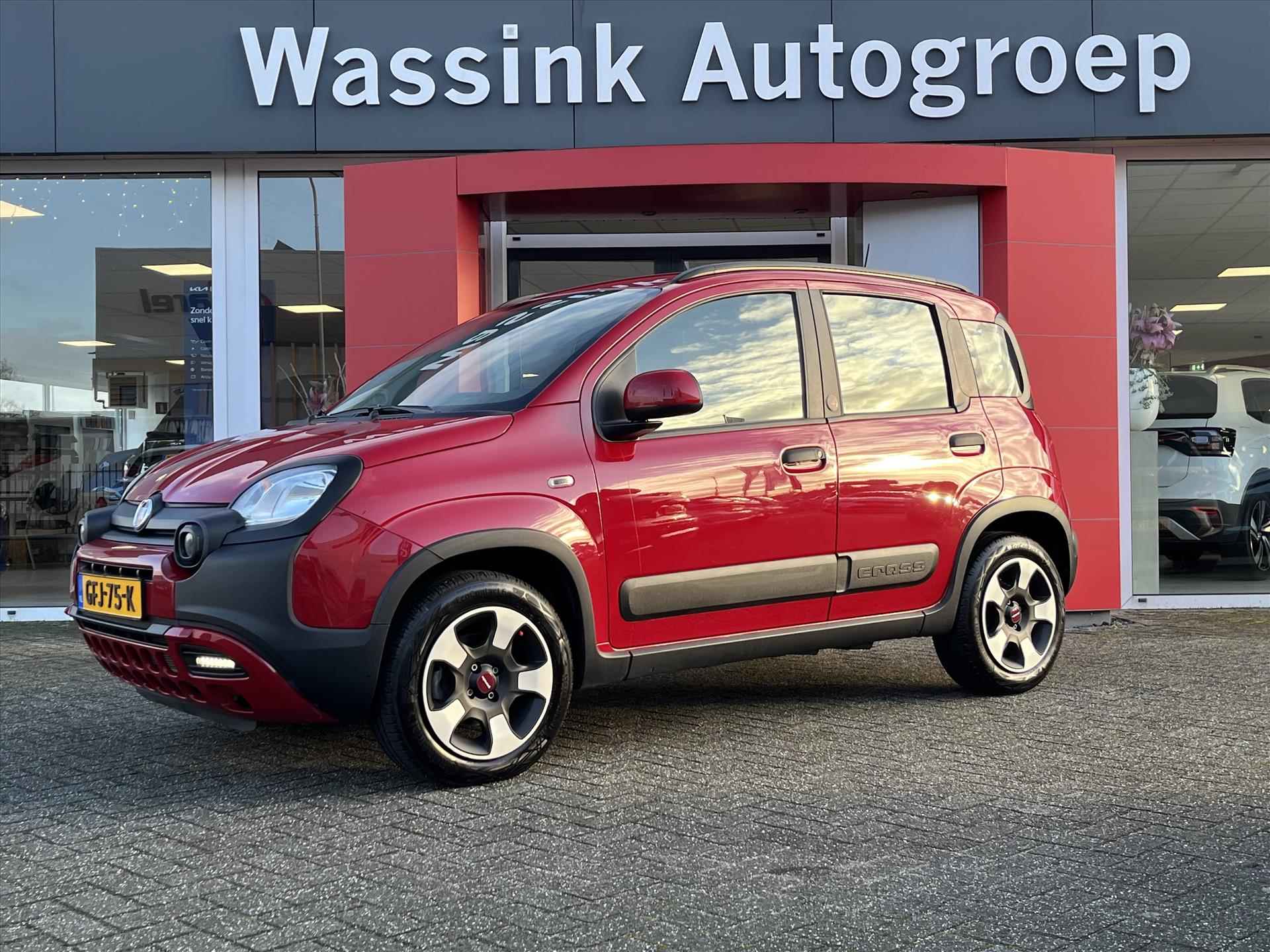 Fiat Panda 1.0 70pk Hybrid Cross RED | Climate Control | Navigatie by App | Carplay | - 2/25