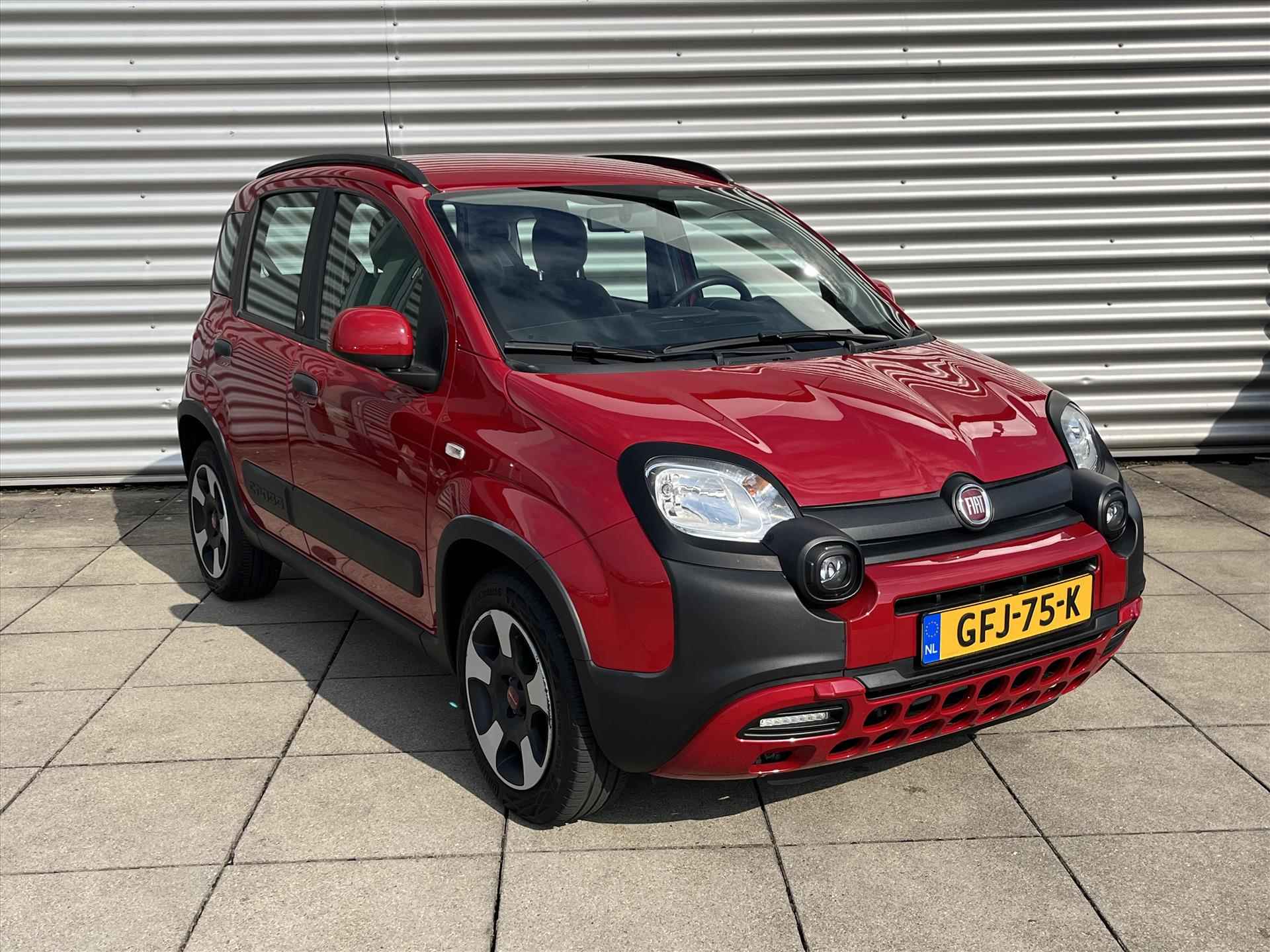 Fiat Panda 1.0 70pk Hybrid Cross RED | Climate Control | Navigatie by App | Carplay | - 5/25