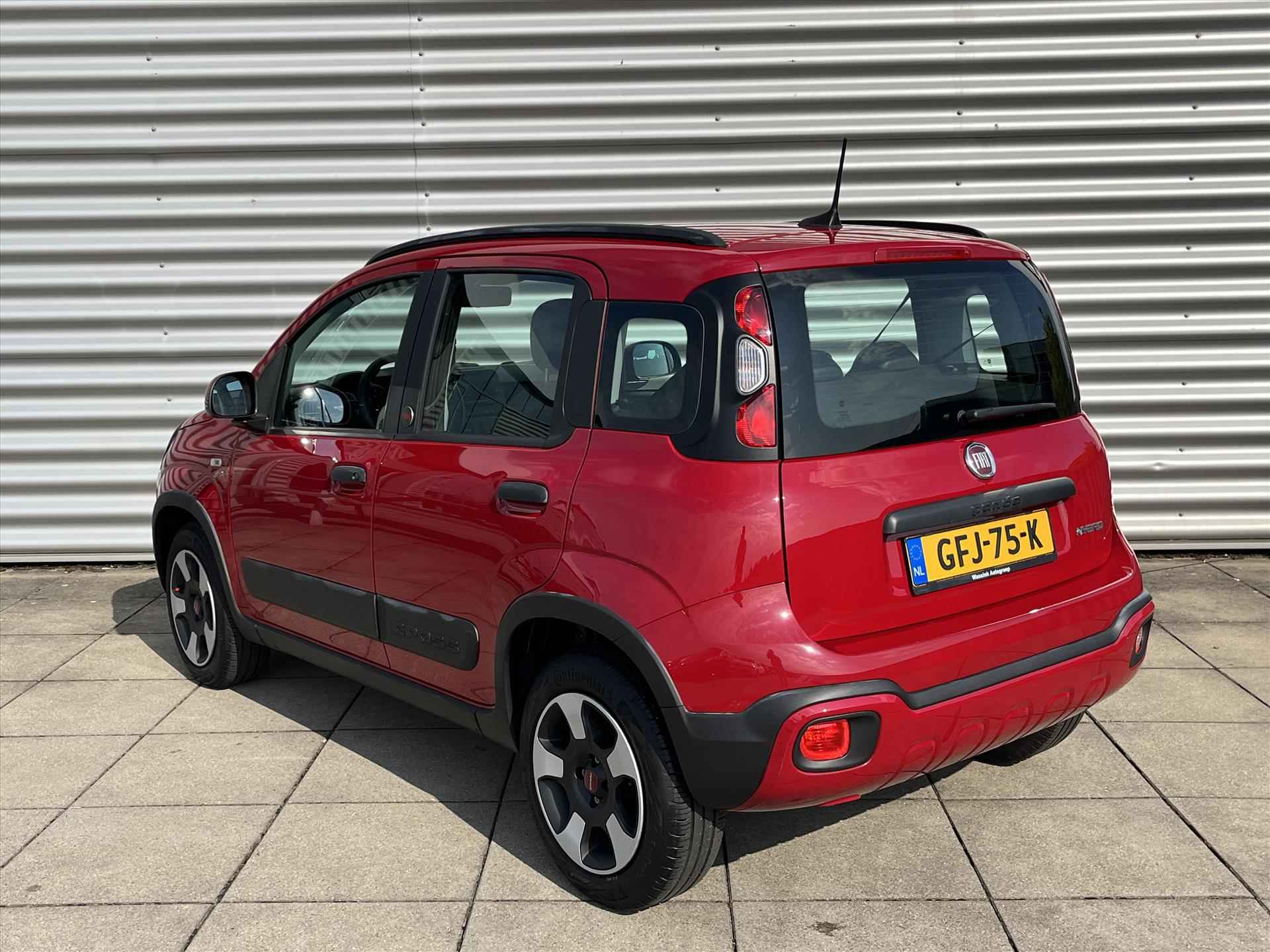 Fiat Panda 1.0 70pk Hybrid Cross RED | Climate Control | Navigatie by App | Carplay | - 7/25