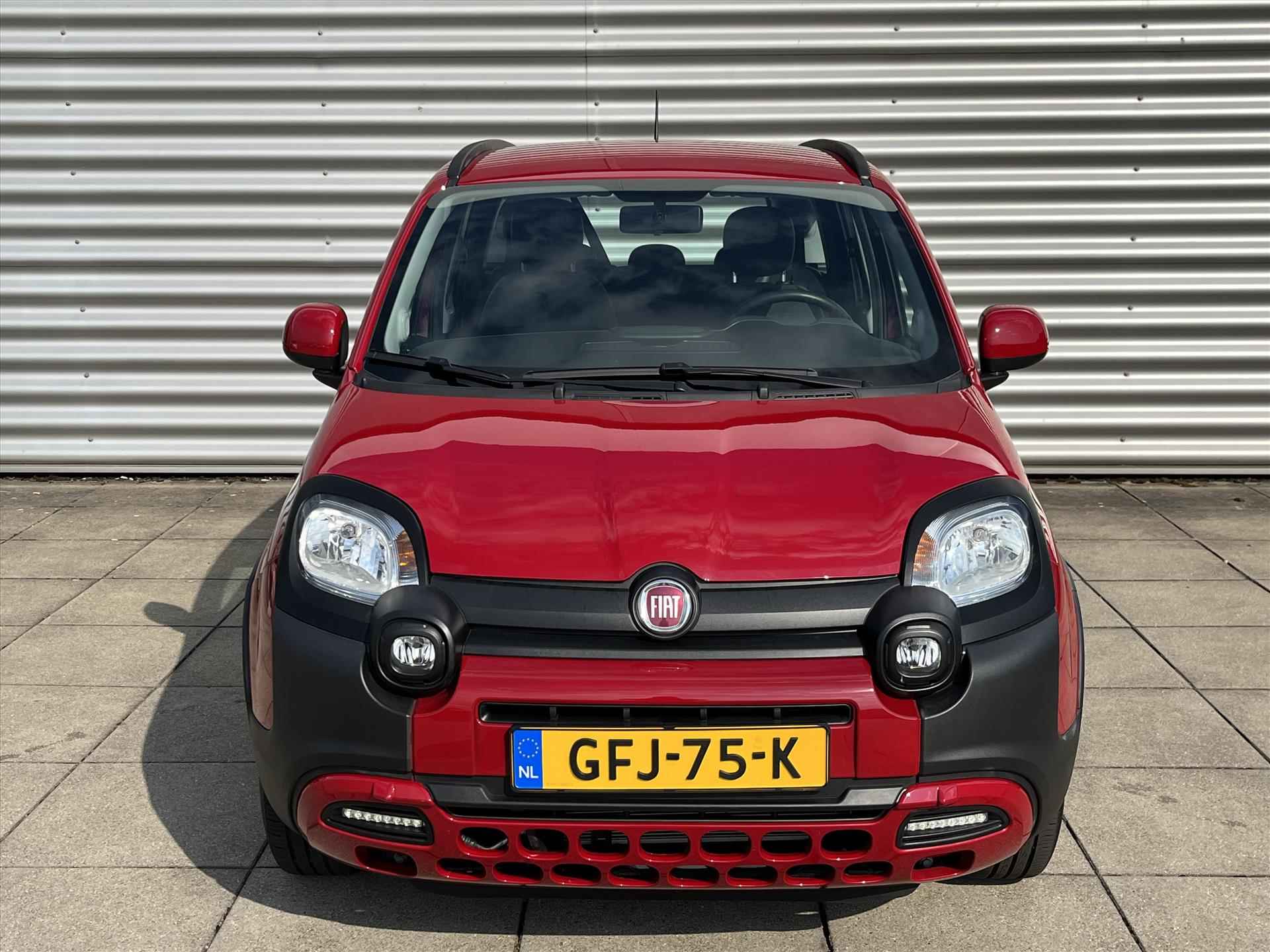 Fiat Panda 1.0 70pk Hybrid Cross RED | Climate Control | Navigatie by App | Carplay | - 8/25