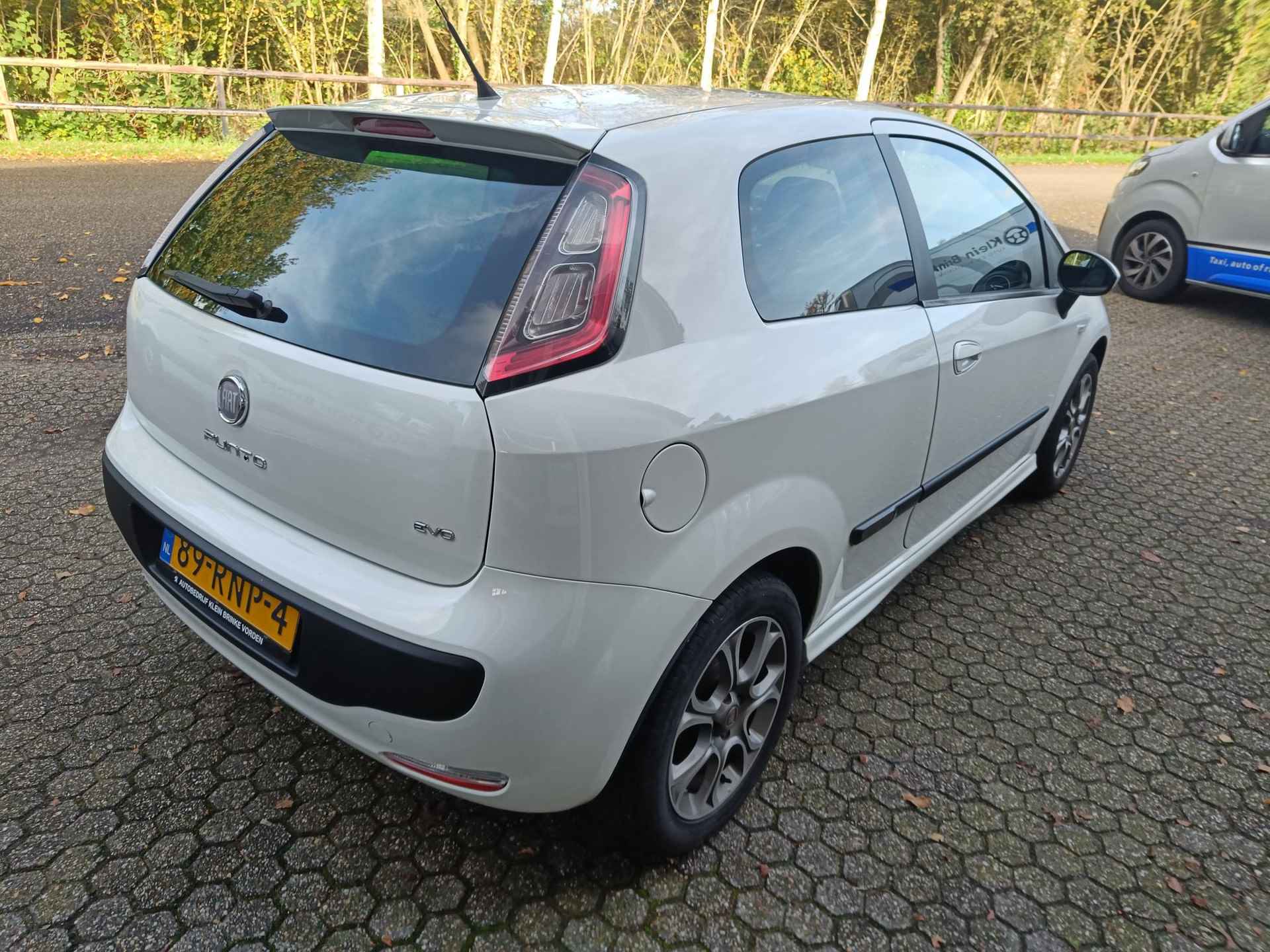 Fiat Punto Evo 1.4 Racing - 7/14