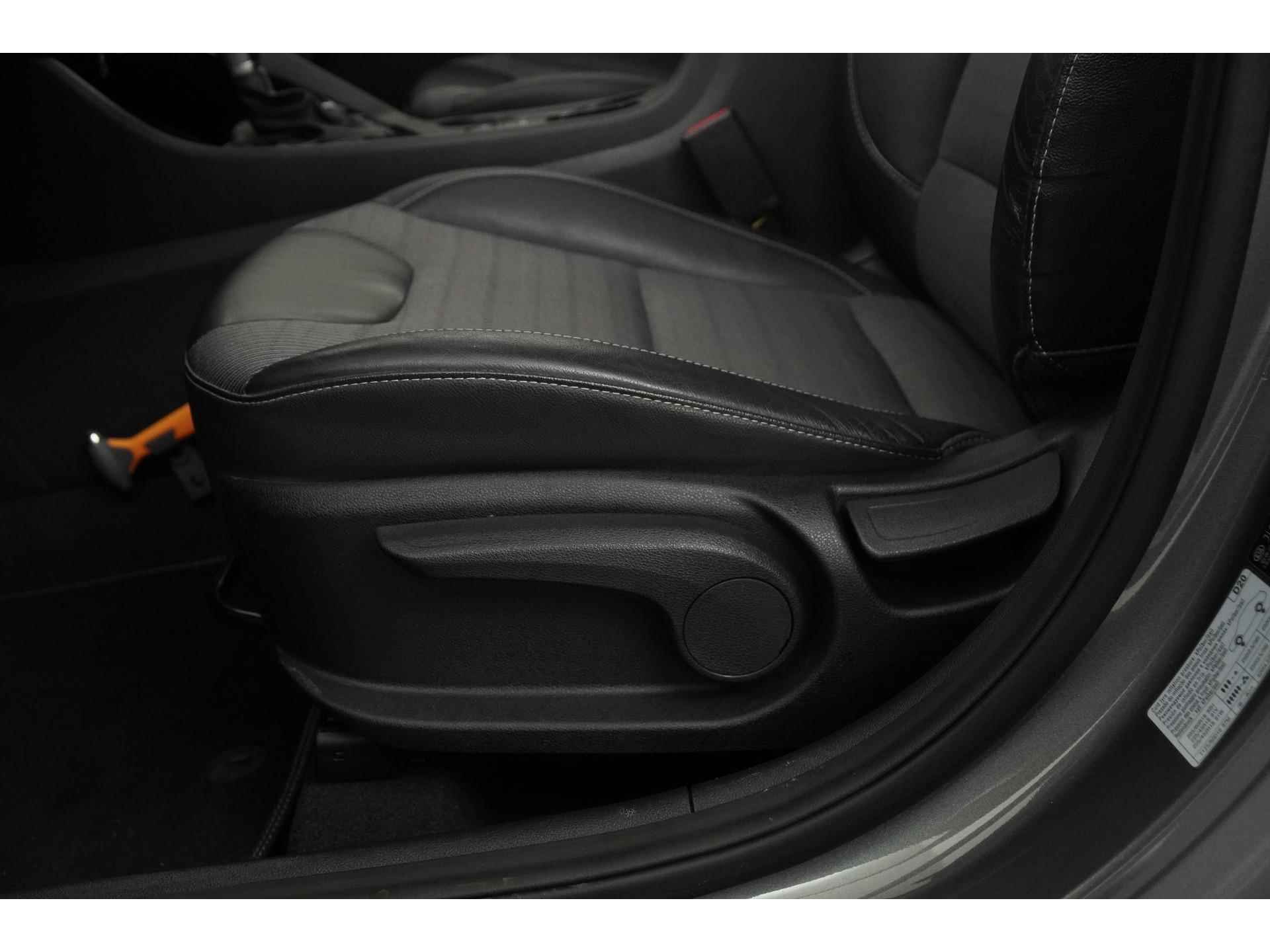 Kia Niro 1.6 GDi Hybrid Edition | Schuifdak | Camera | Carplay | Winter pakket |  Zondag Open! - 30/41
