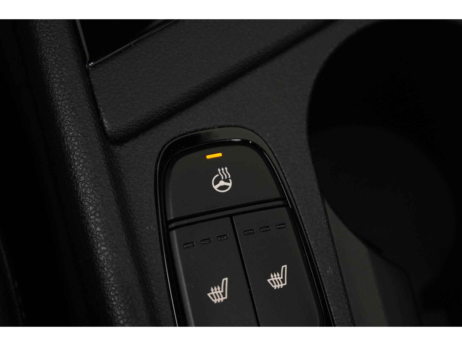 Kia Niro 1.6 GDi Hybrid Edition | Schuifdak | Camera | Carplay | Winter pakket |  Zondag Open! - 37/41