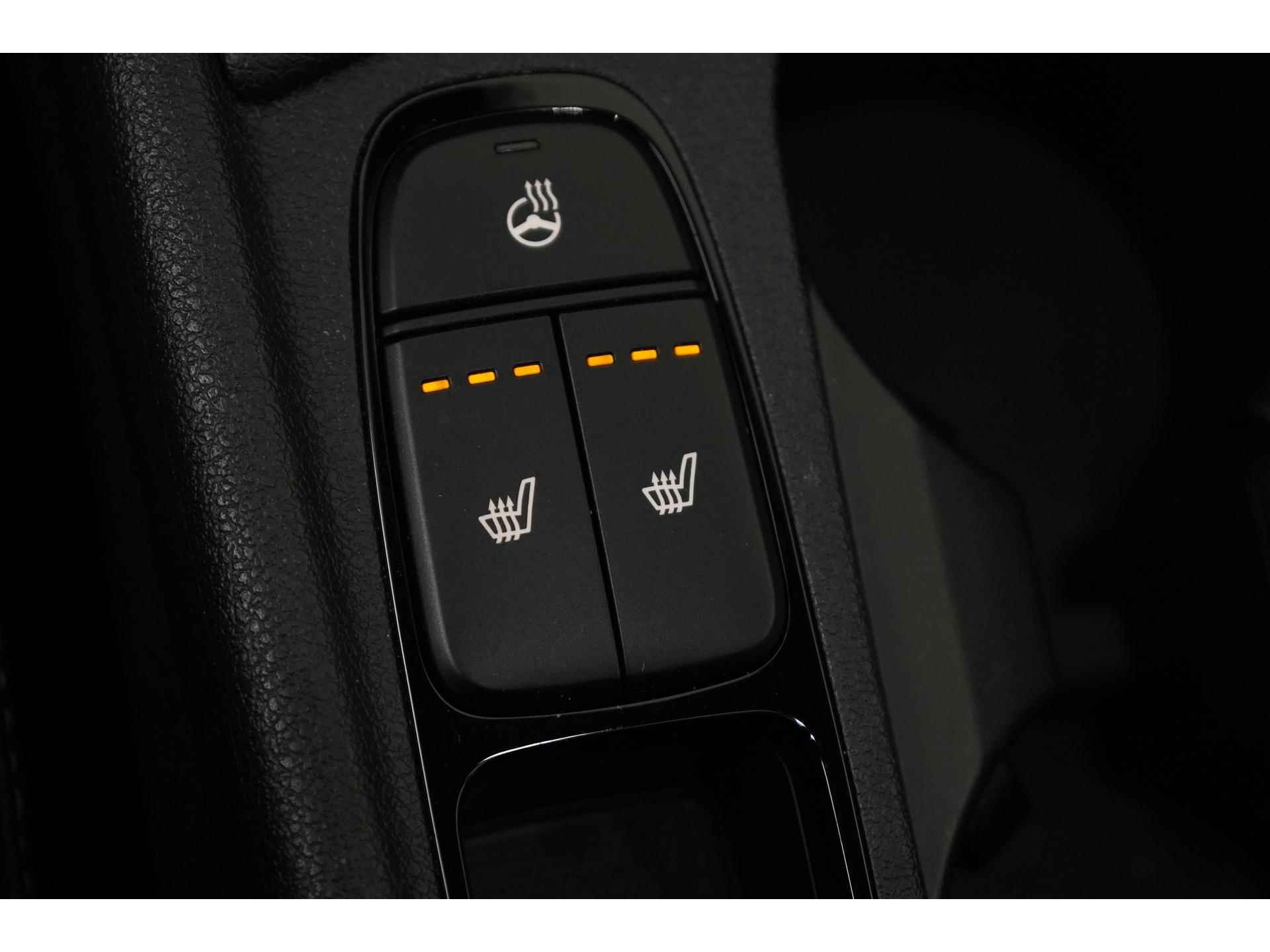 Kia Niro 1.6 GDi Hybrid Edition | Schuifdak | Camera | Carplay | Winter pakket |  Zondag Open! - 38/41