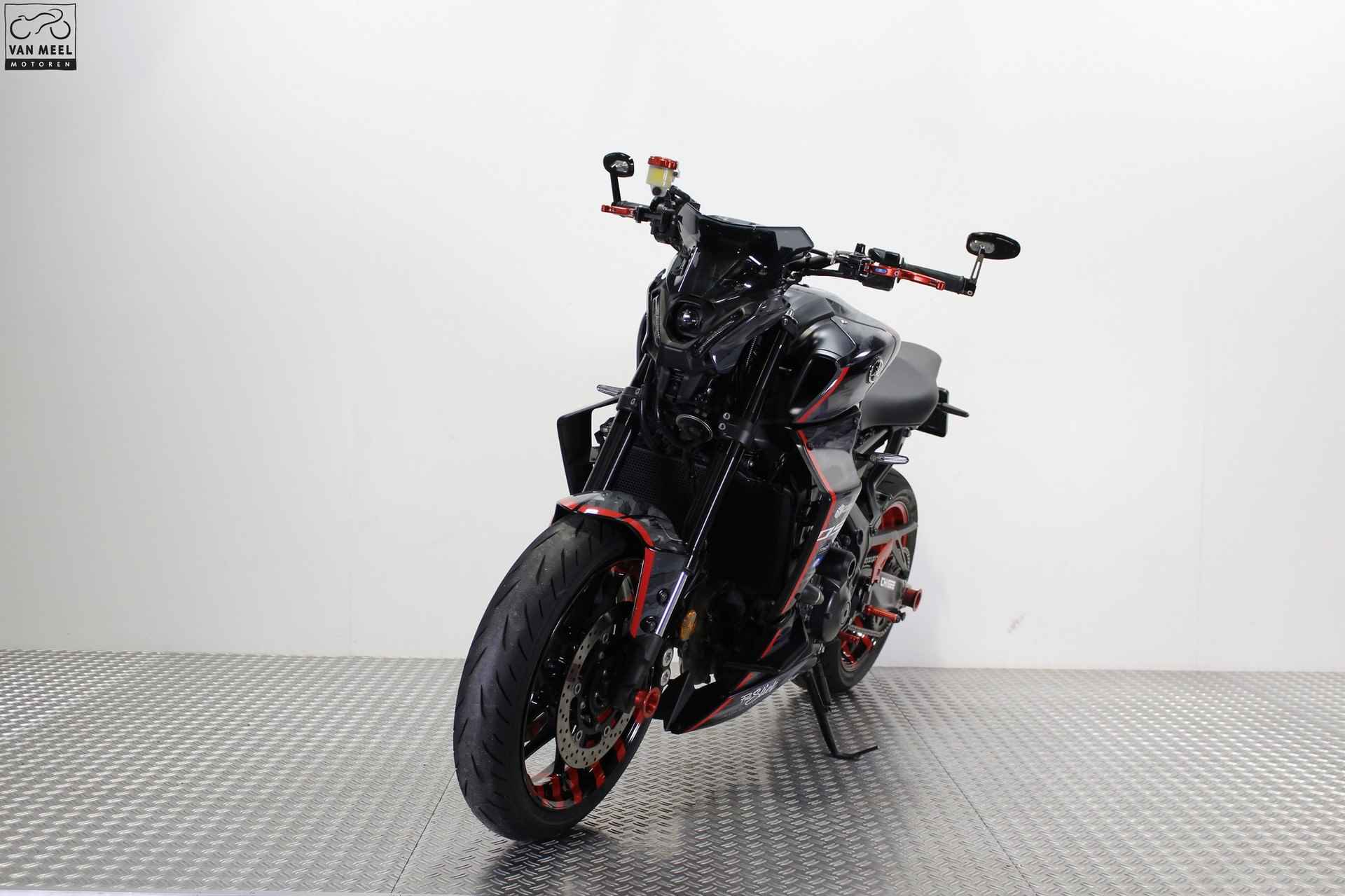 Yamaha MT 09 ABS - 3/15