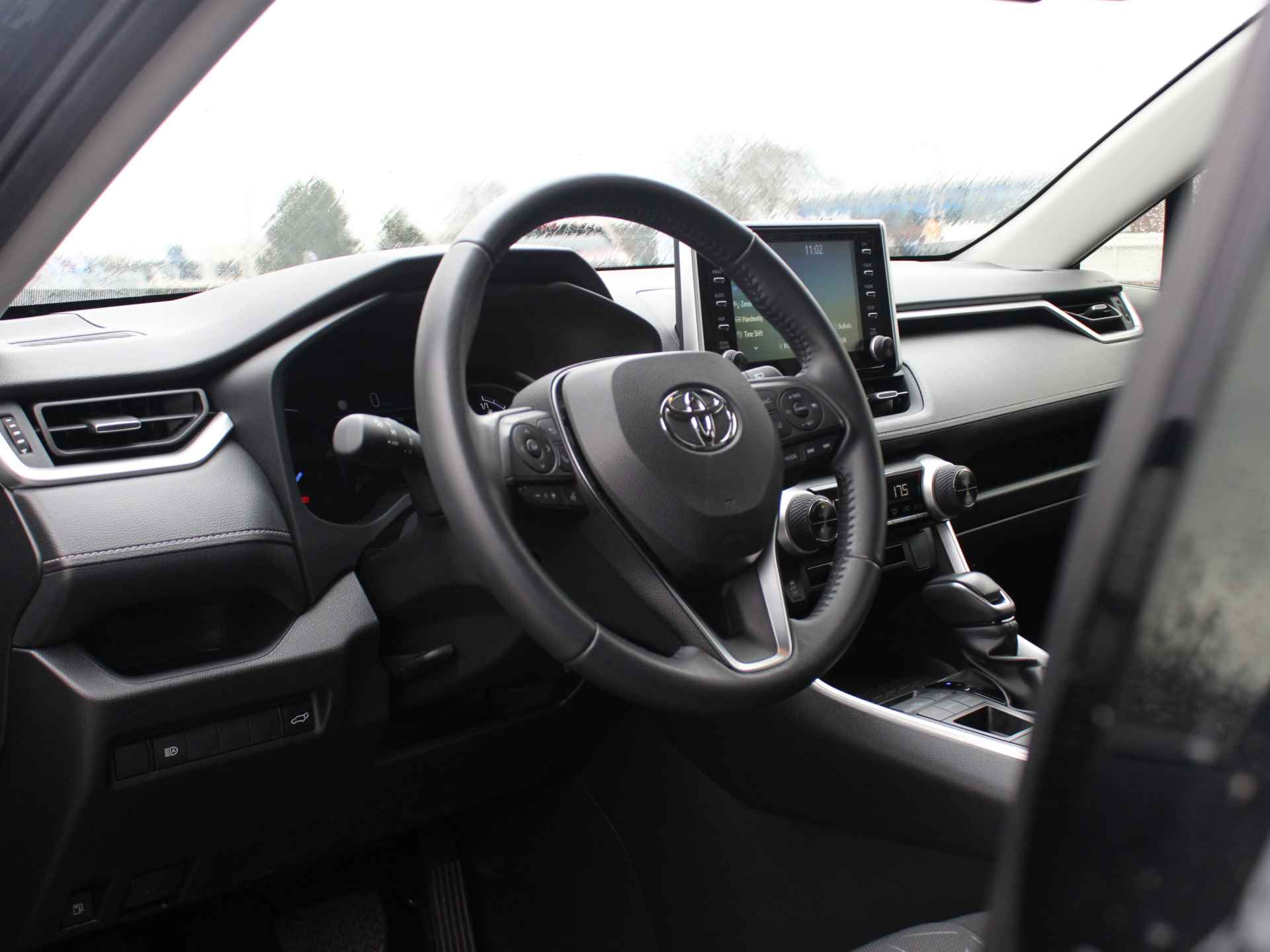Toyota RAV4 2.5 Hybrid Dynamic Automaat Fabrieksgarantie tot 2027/200.000KM! Adaptieve Cruise Control, Carplay/Android Auto, Keyless Go, Bluetooth - 7/41