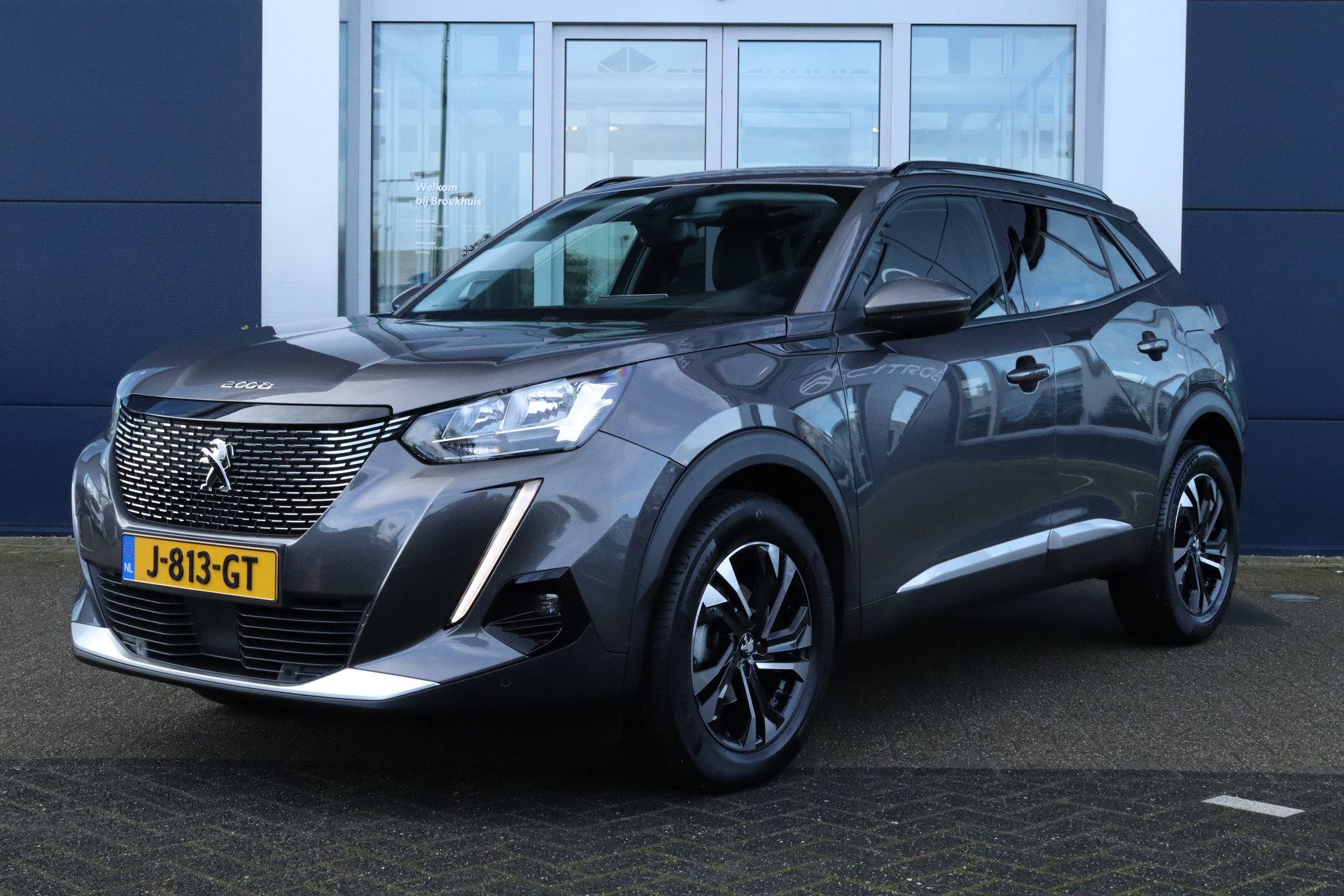 Peugeot 2008 1.2 Turbo Blue Lease Allure