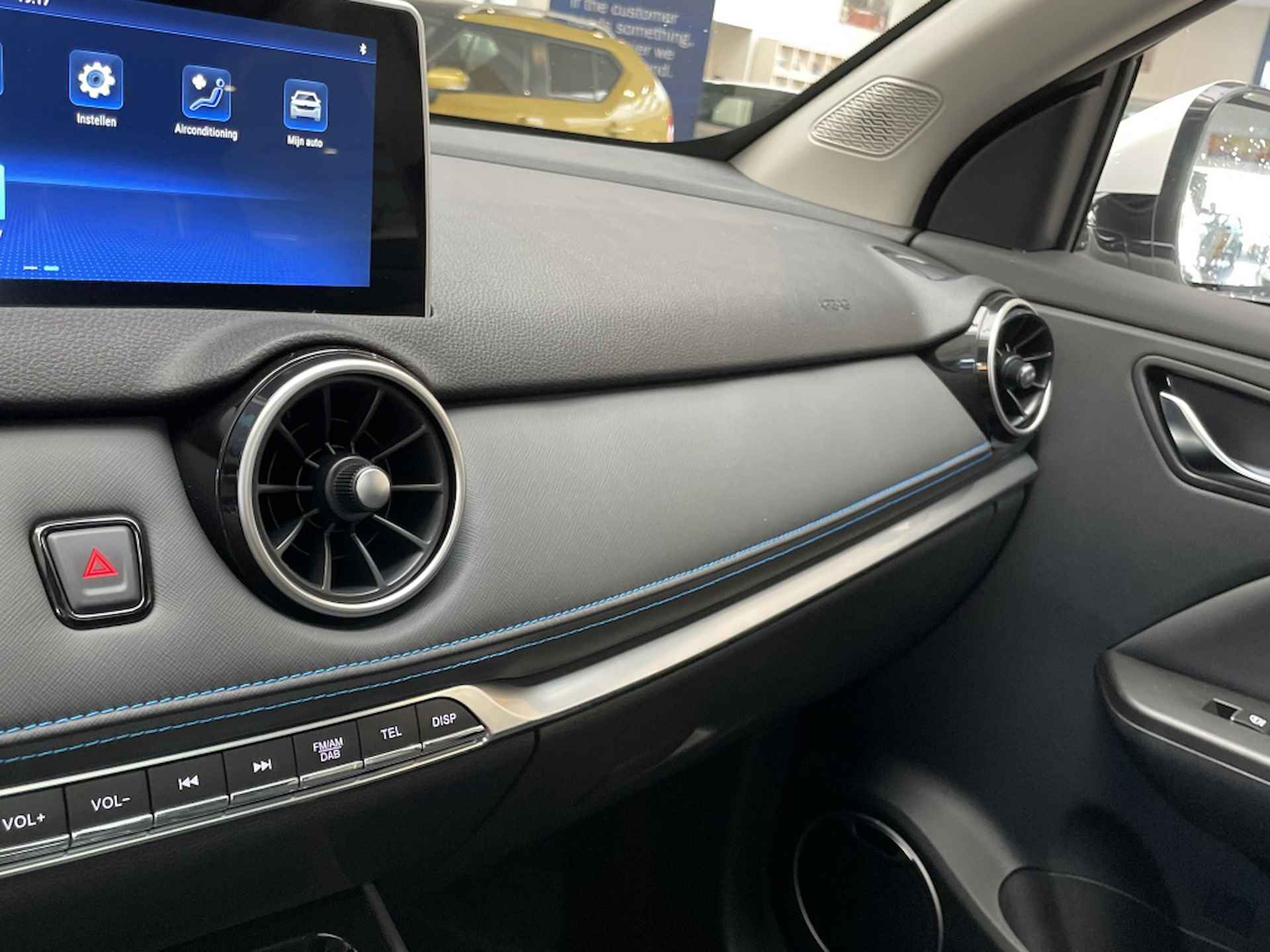 Seres 3 52kWh FACELIFT MODEL [APPLE CARPLAY ANDROID AUTO 3 FASE] - 31/32