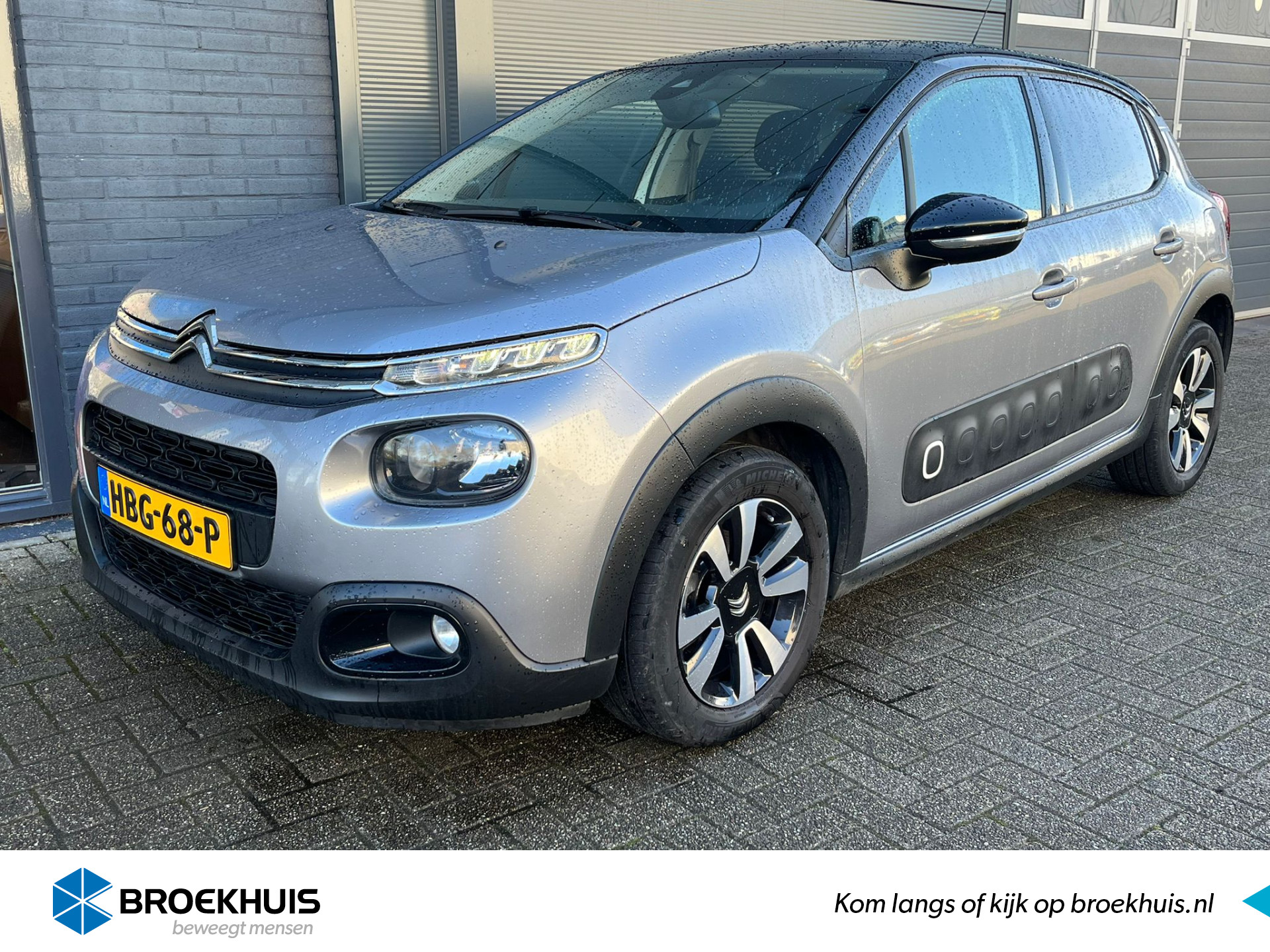 Citroën C3 1.2 PureTech S&S Shine 110 pk AUTOMAAT | Stoel verwarming | Carplay | Led | Cruise control | Panoramadak | Multifunctioneel stuu