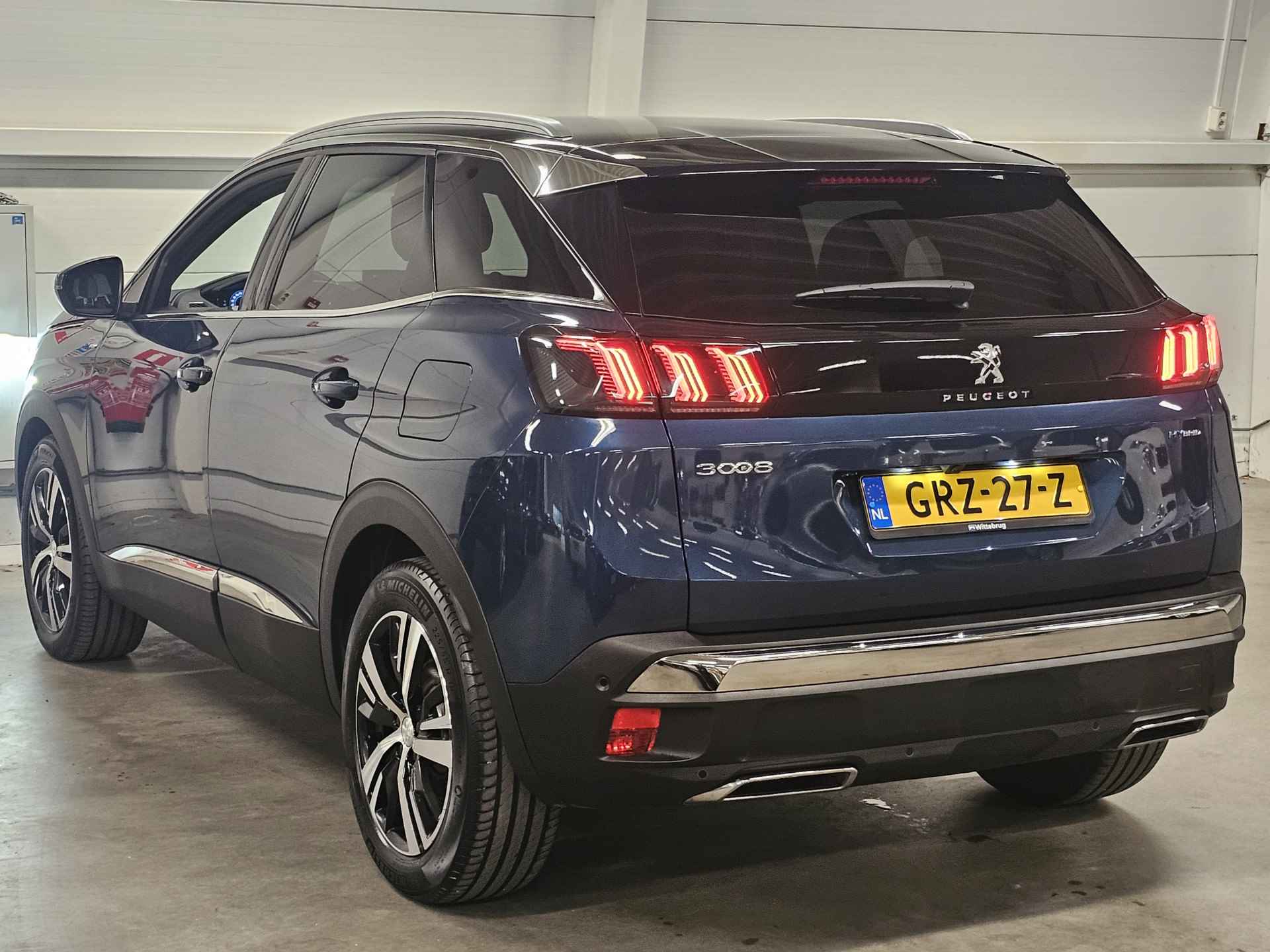 Peugeot 3008 1.6 HYbrid 225 GT Plug-In Hybride Automaat | Parkeercamera en sensoren | Navigatie | Automatische Airco - 12/43