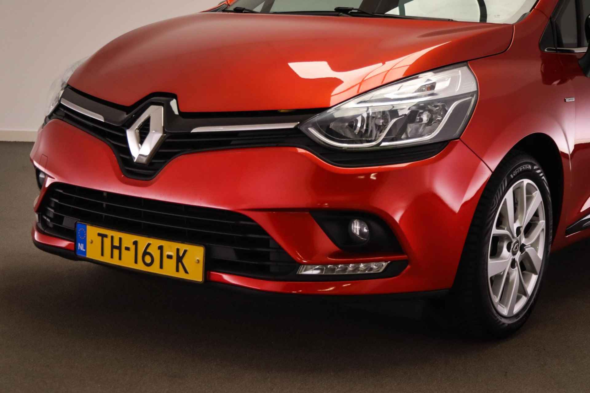 Renault Clio 0.9 TCe 90 Limited | AIRCO | CRUISE | NAVIGATIE | DAB | 16" - 10/45