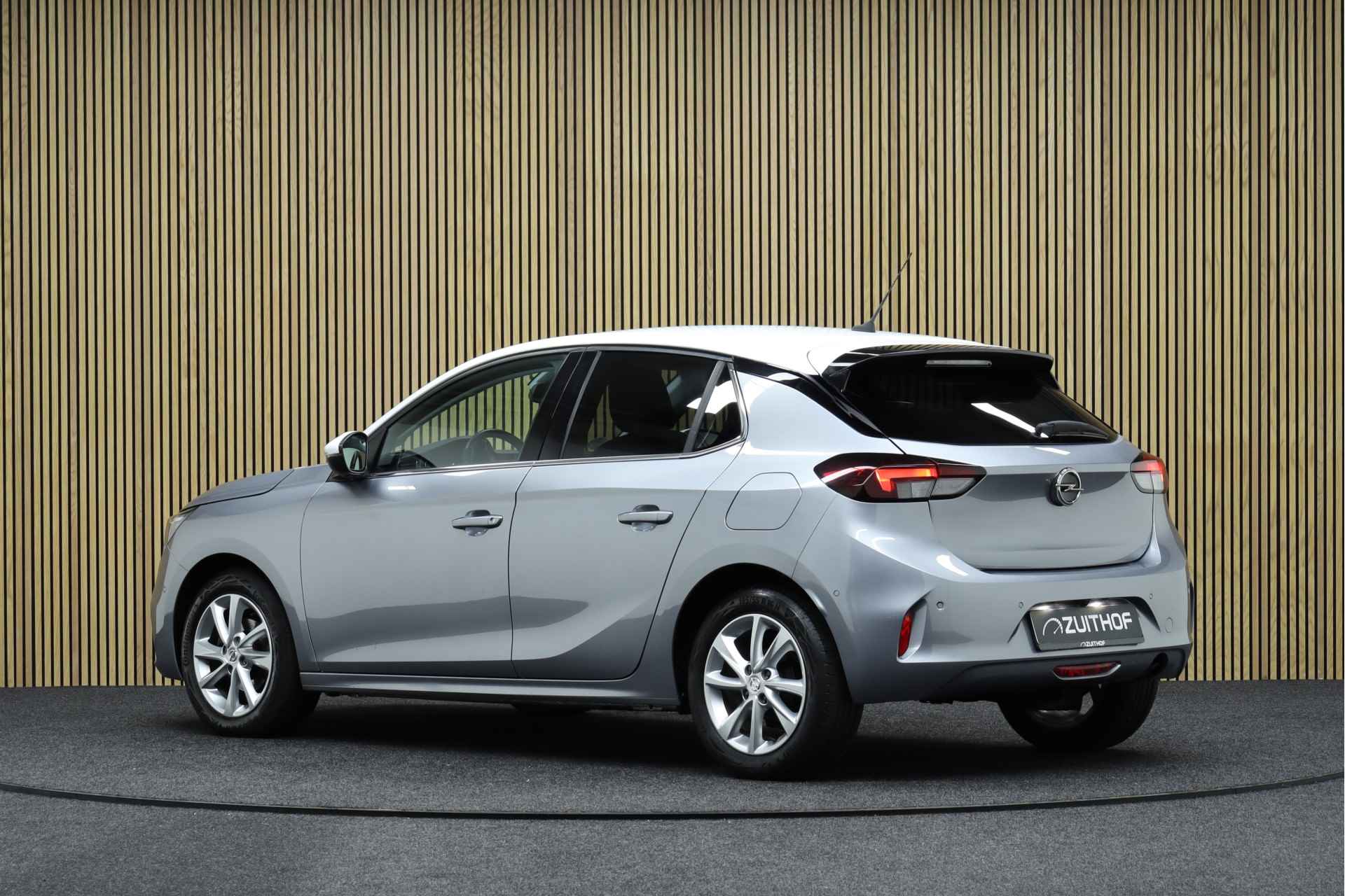Opel Corsa 1.2 Elegance | Clima | Cruise | Carplay Navigatie | Winterpakket | Premium pakket | Parkeerpakket - 3/36