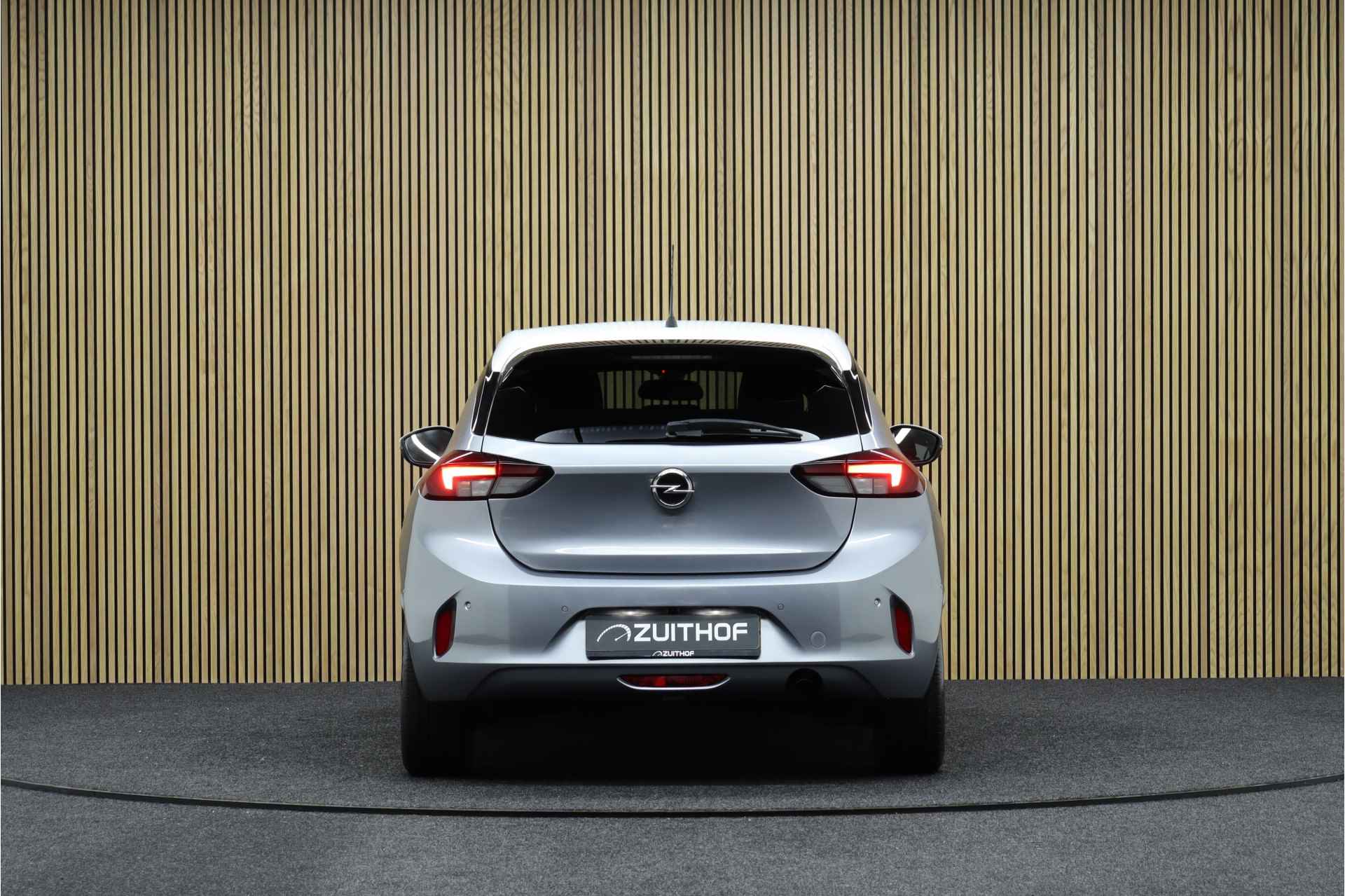 Opel Corsa 1.2 Elegance | Clima | Cruise | Carplay Navigatie | Winterpakket | Premium pakket | Parkeerpakket - 4/36
