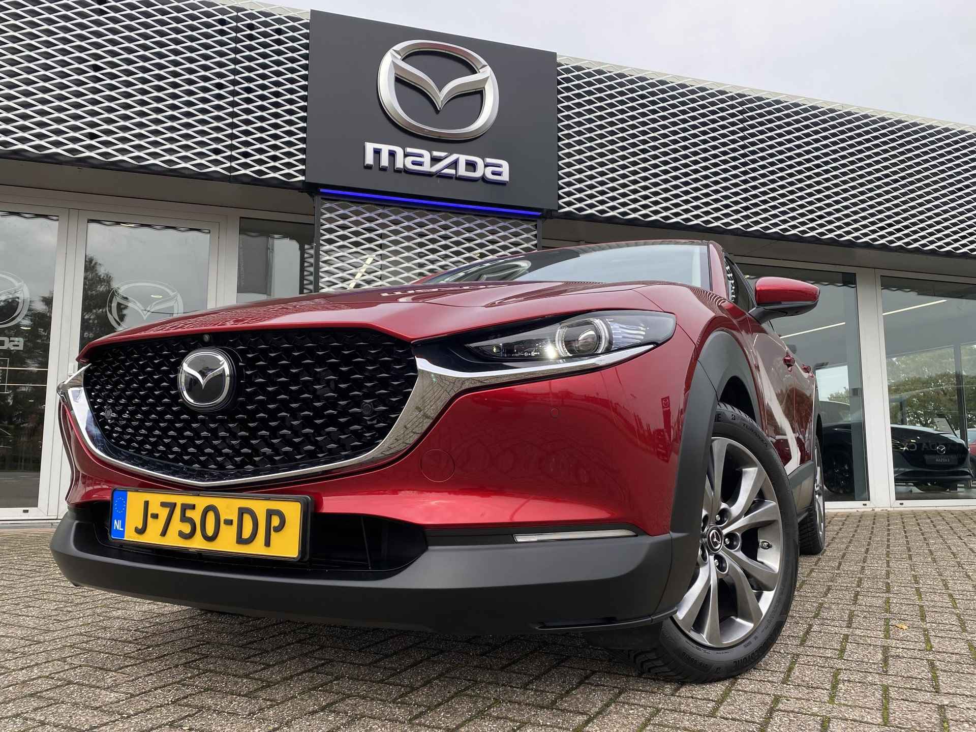 Mazda CX-30 2.0 e-SkyActiv-X M Hybrid Luxury | SUNROOF | 360 CAMERA | TREKHAAK | - 2/39