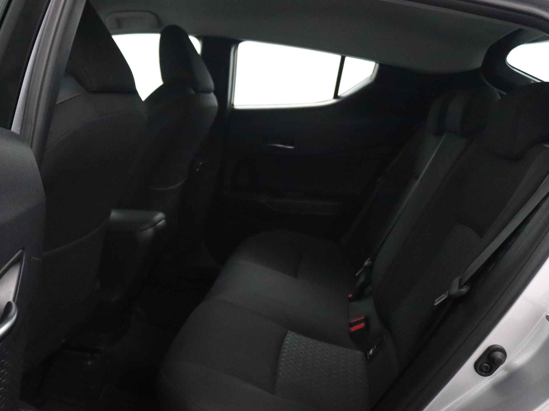 Toyota C-HR 1.8 Hybrid Dynamic | Adaptieve Cruise Control | Parkeersensoren | Camera | - 15/36