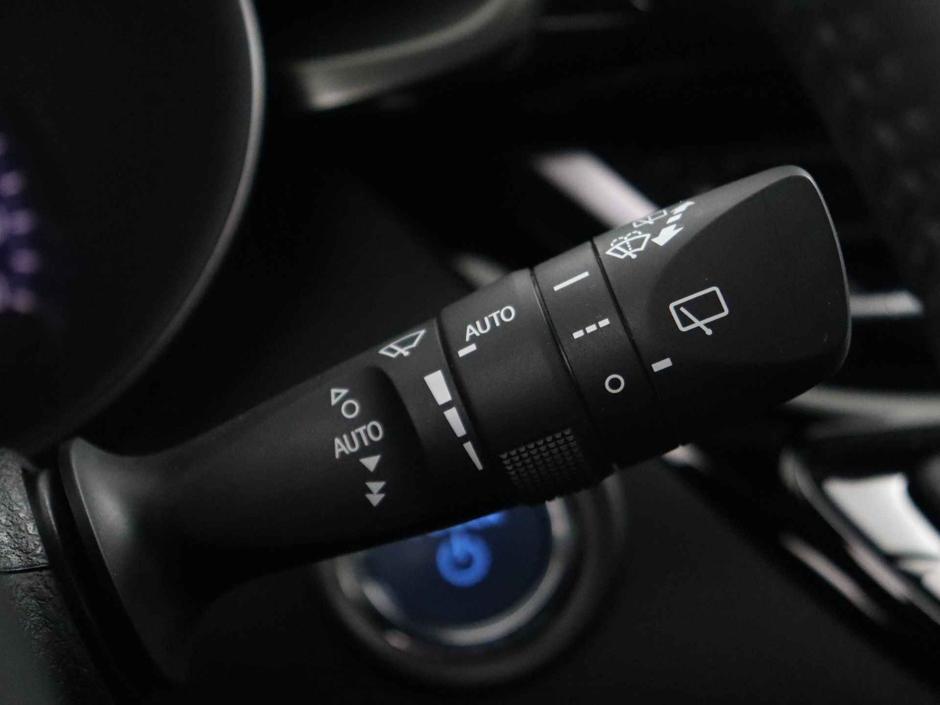 Toyota C-HR 1.8 Hybrid Dynamic | Adaptieve Cruise Control | Parkeersensoren | Camera | - 19/36