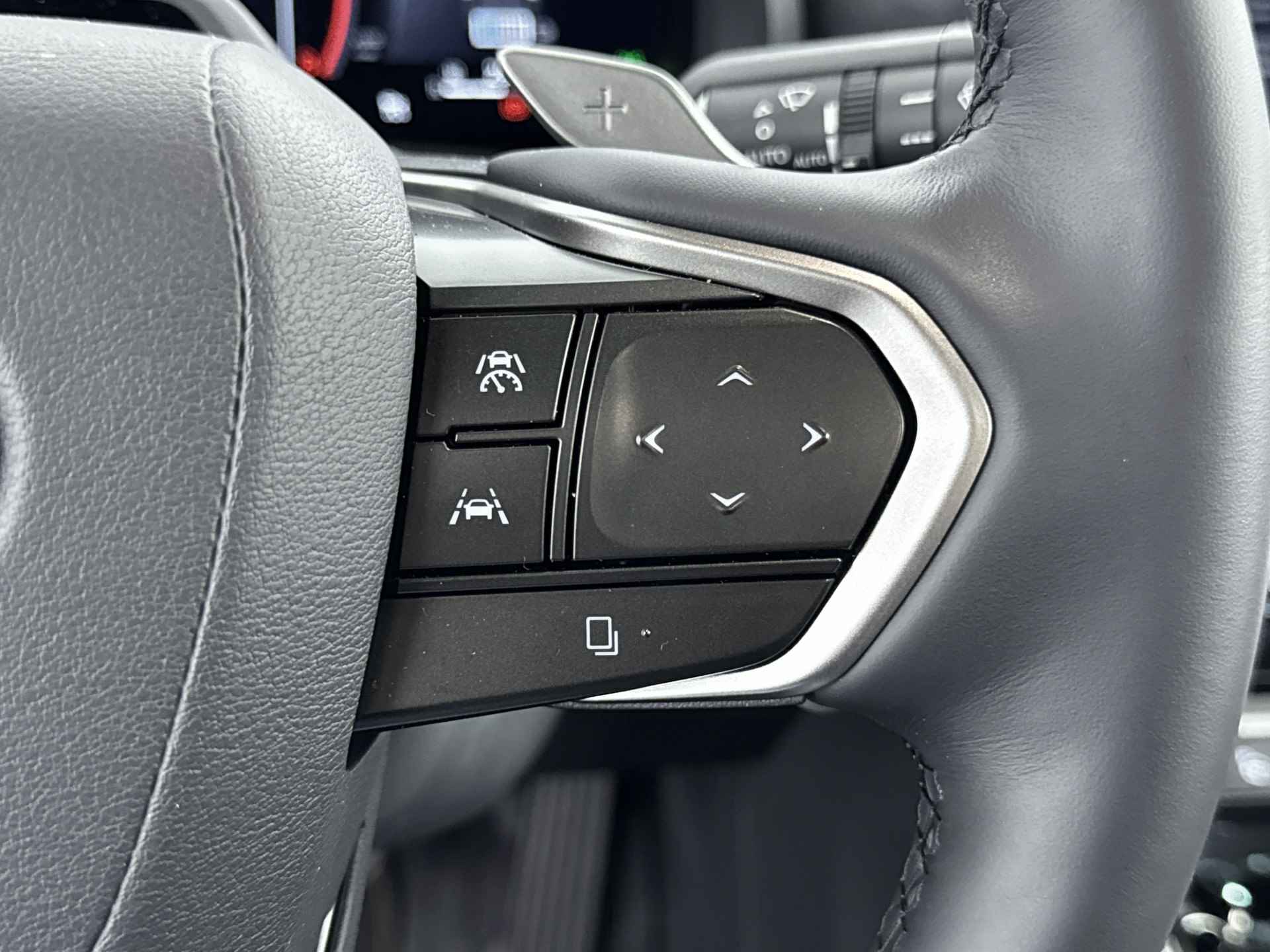 Lexus LBX Cool 2WD | Advance Pack | Mark Levinson | Head up Display | Demo - 24/40