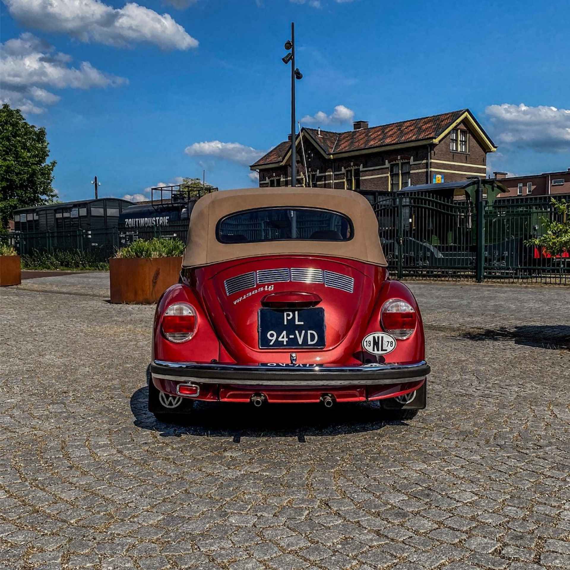 VOLKSWAGEN Kever 1303 LS Karmann oldtimer - 6/11