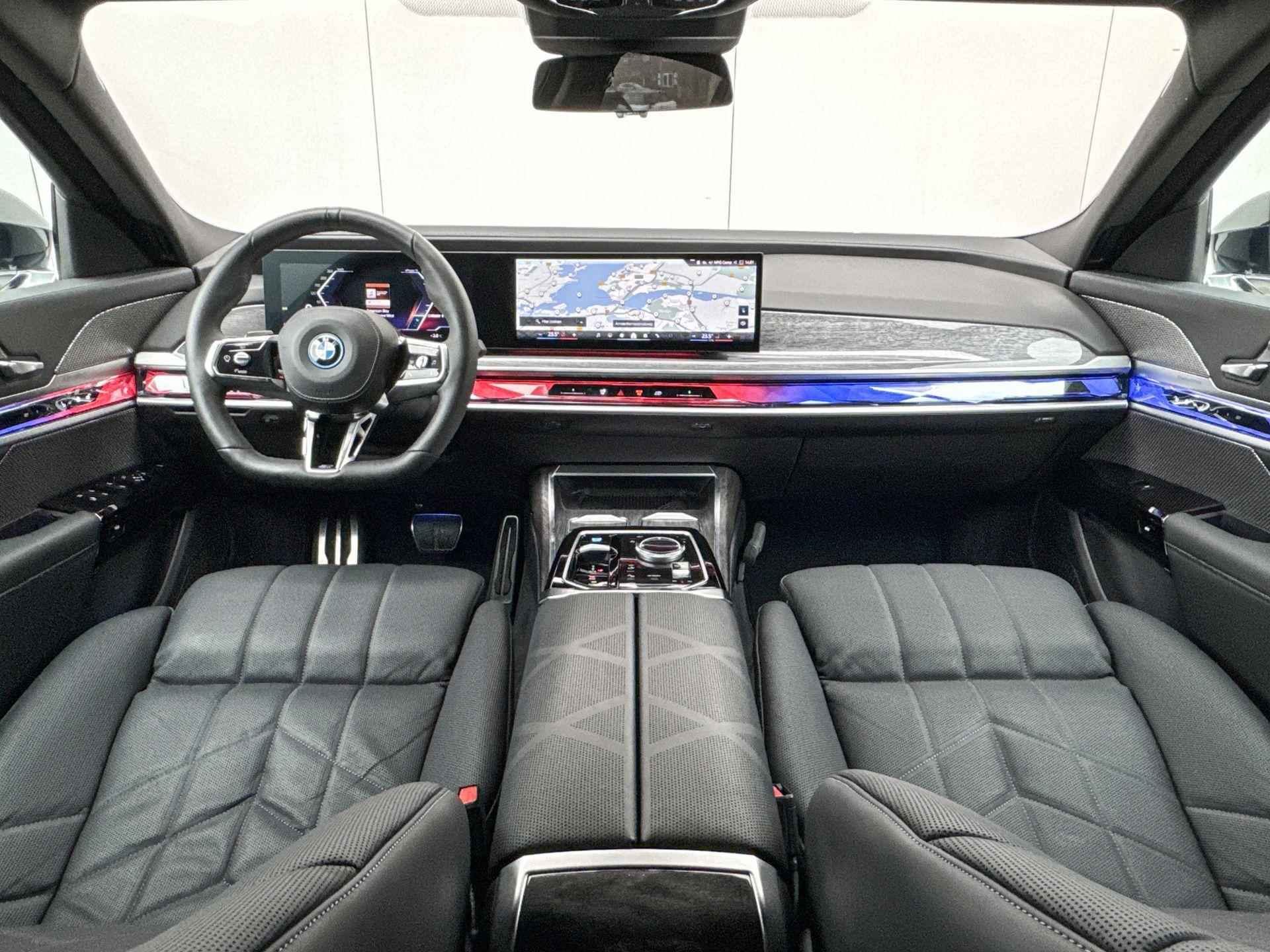 BMW i7 eDrive50 106 kWh - 14/29