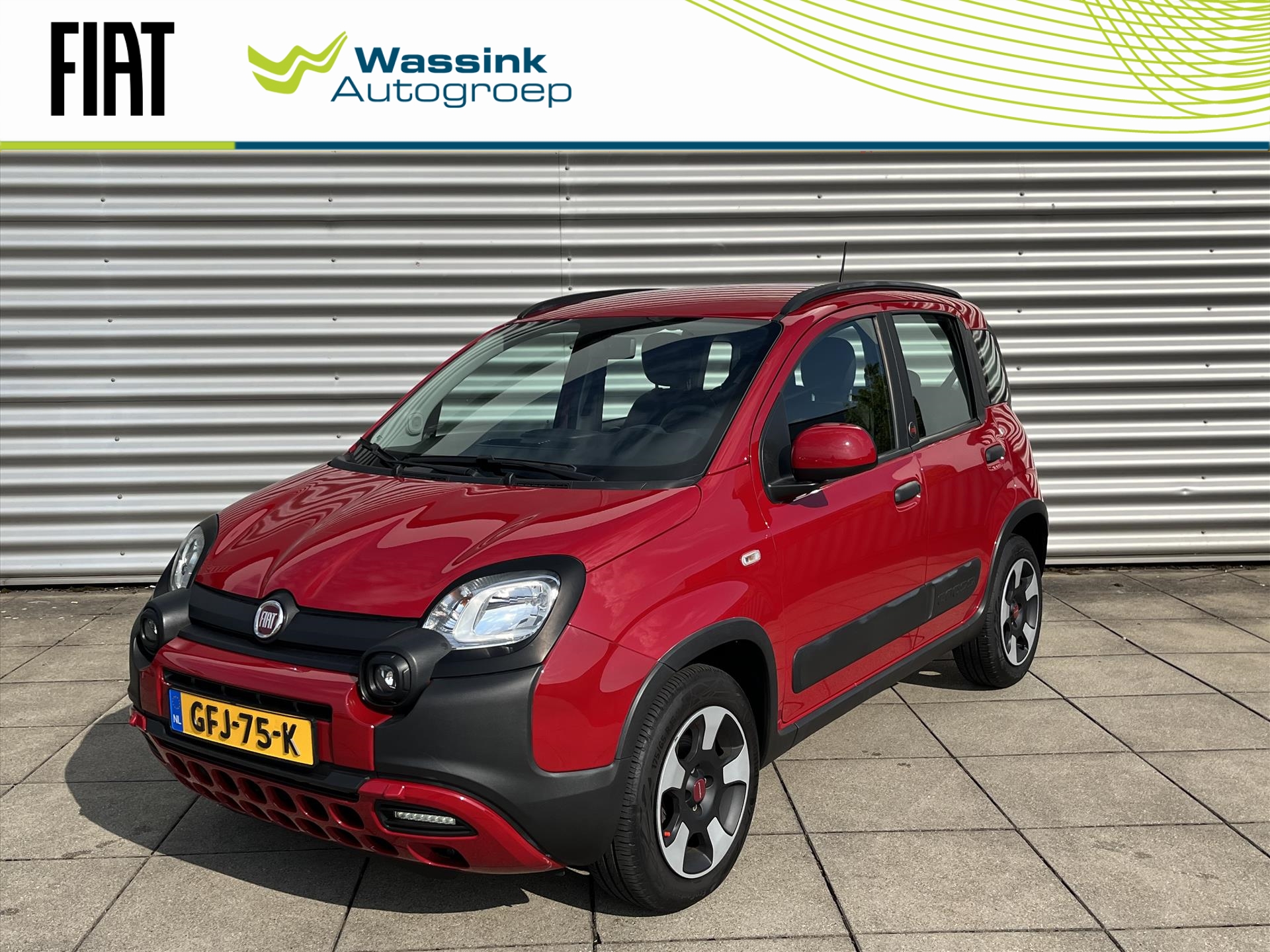 Fiat Panda 1.0 70pk Hybrid Cross RED | Climate Control | Navigatie by App