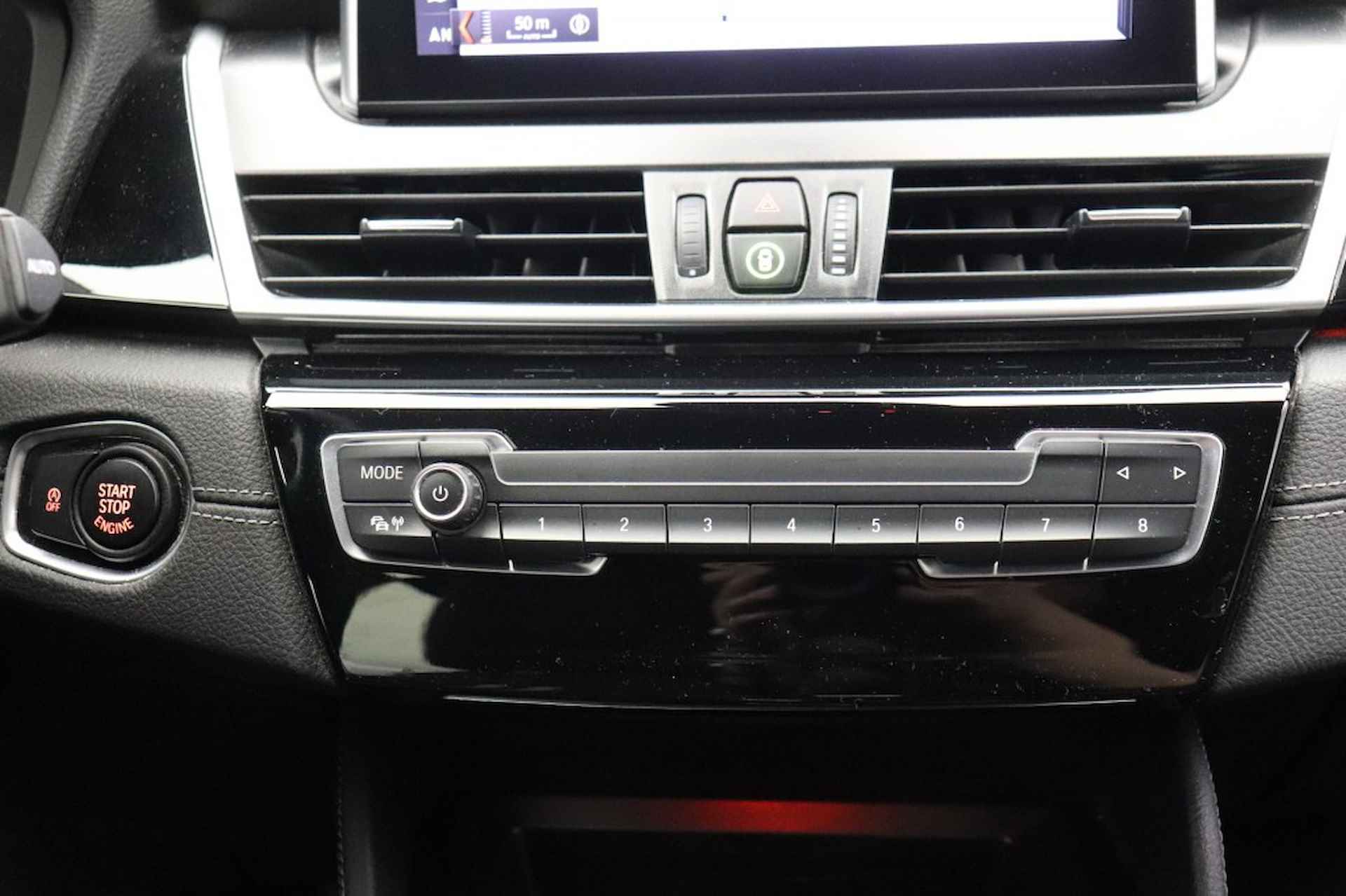 BMW 2-serie Gran Tourer 216i 7 Persoons High Executive - Leer, Navi, Clima - 23/34