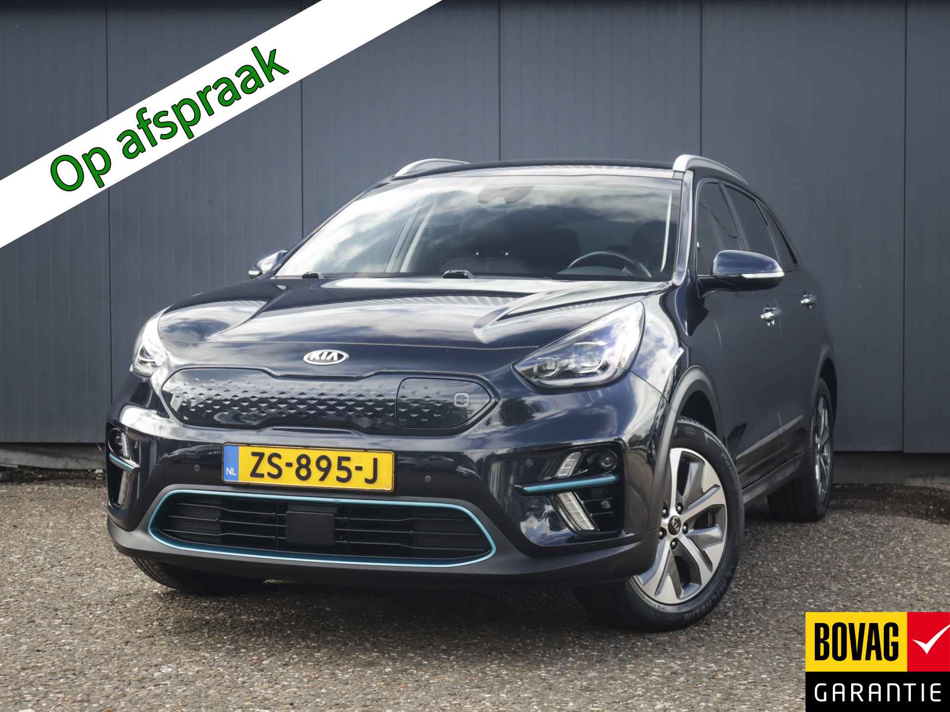 Kia e-Niro ExecutiveLine 64 kWh (204 PK) 1e-Eig, Kia-Dealer-Onderh, 12-Mnd-BOVAG, NL-Auto, Leer, Navigatie/Apple-Carplay/Android-Auto, Adaptive-Cruisecontrol, Achteruitrijcamera, Keyless-Entry/Start, Voorstoelen-Gevent., Stoelverwar Premium-Audio, Parkeersensoren-V+A, Lm-Velgen-17Inch, Privacy-Glas - 1/44