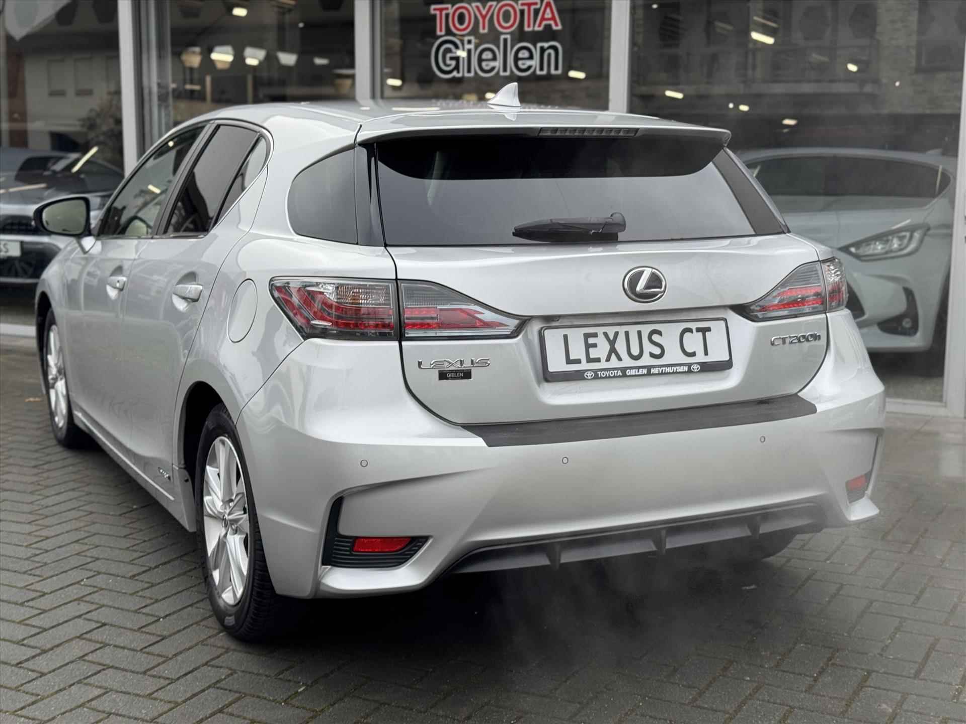 Lexus Ct 200h Luxury Line | Leer, Geheugenfunctie, Stoelverwarming, Parkeersensoren, Navigatie, Camera, Licht + Regensensor - 35/35