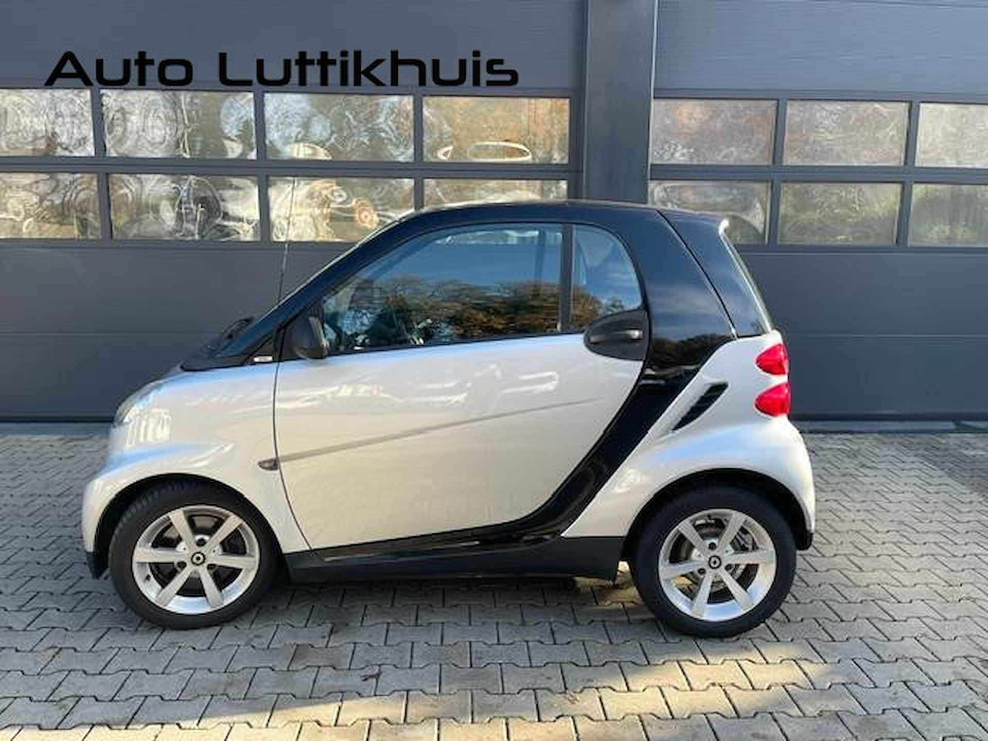 Smart Fortwo coupé 1.0 mhd Passion - 5/22