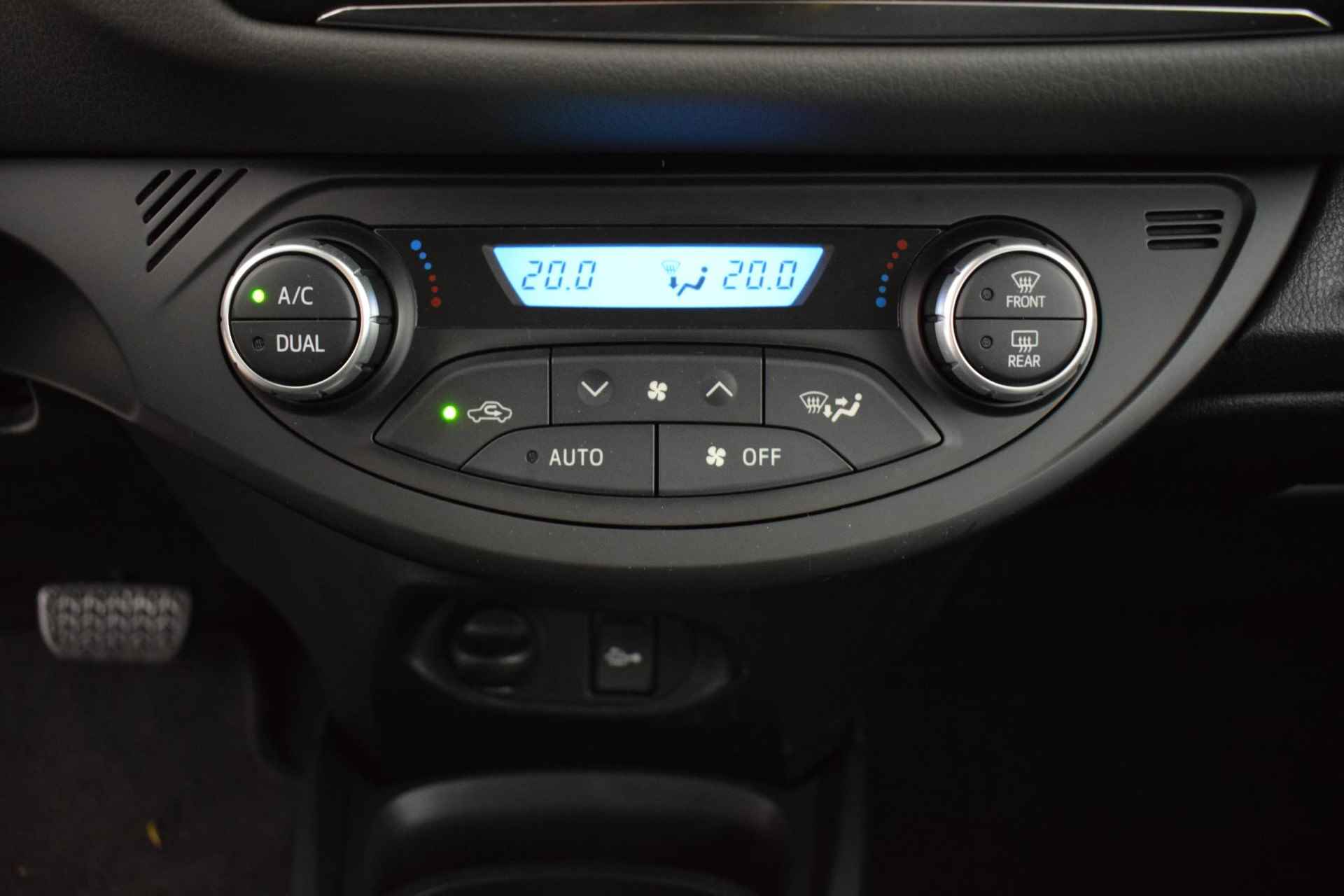 Toyota Yaris 1.5 Hybrid Active Automaat - 25/32
