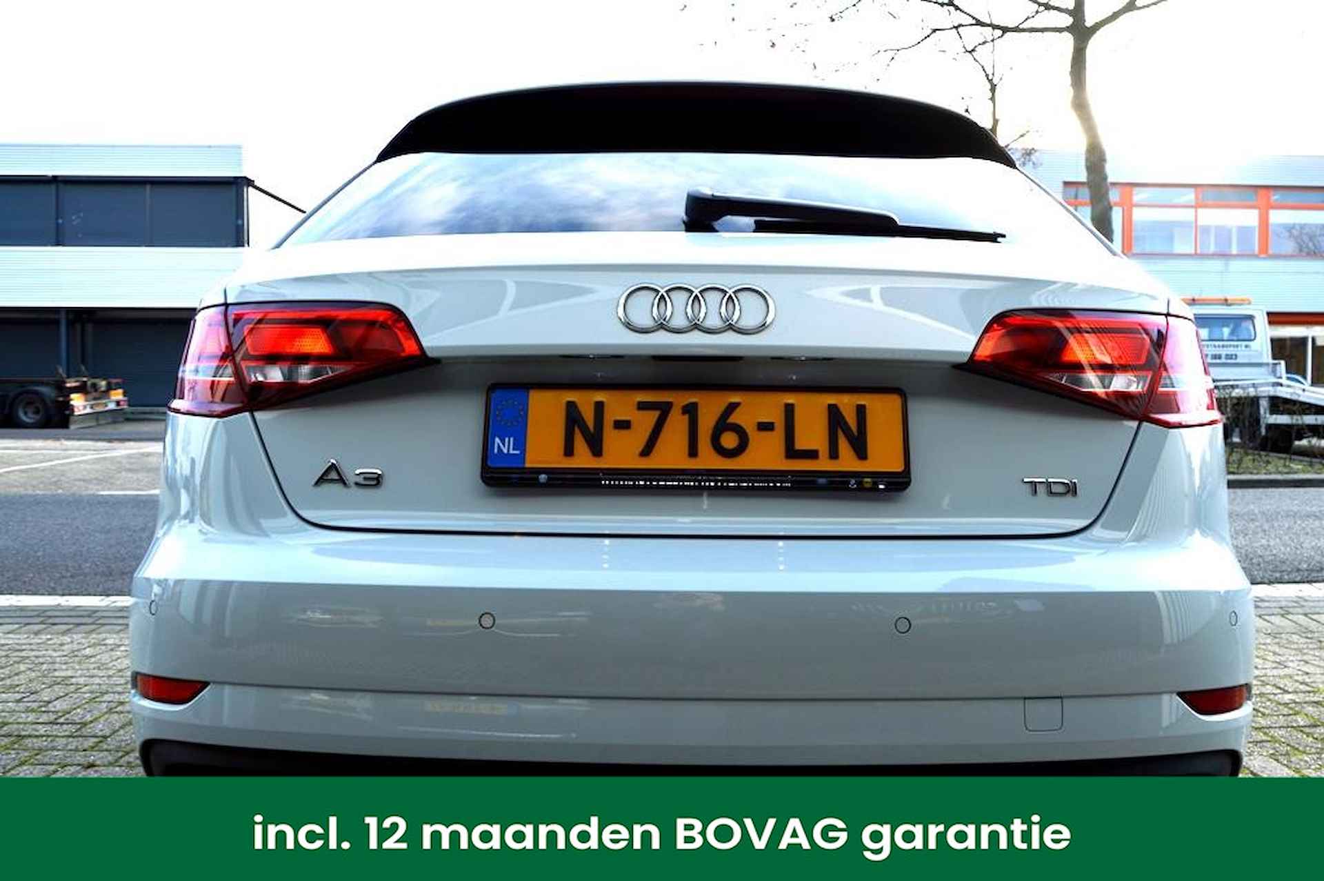 Audi A3 Sportback 1.6 TDI S-tronic PDC/LMV18/LEER/NAVI/PANO - 12/31