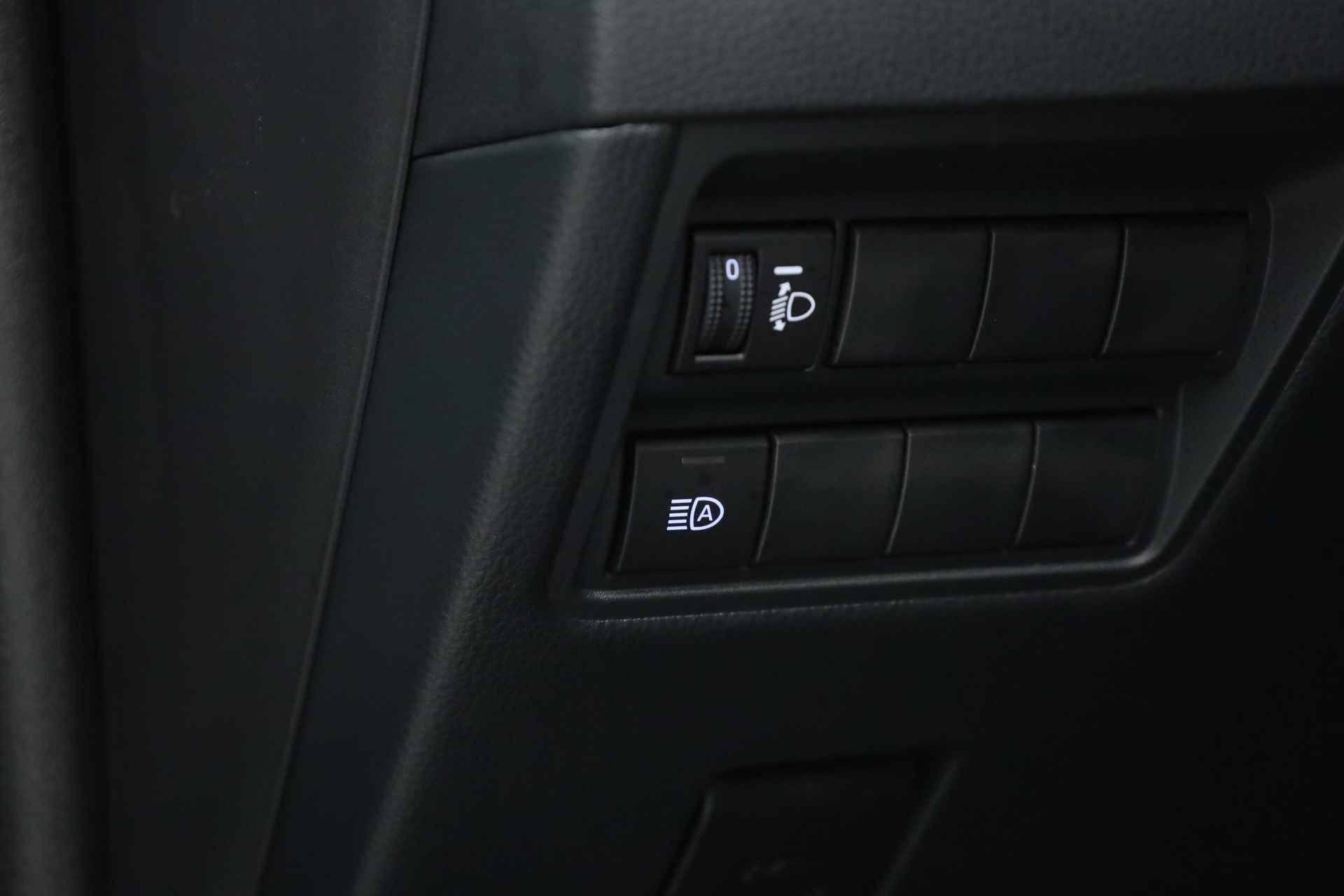 Toyota Yaris 1.5 Hybrid Dynamic | Navi by App | Adapt. Cruise | Keyless | Camera | Apple CarPlay - 8/28