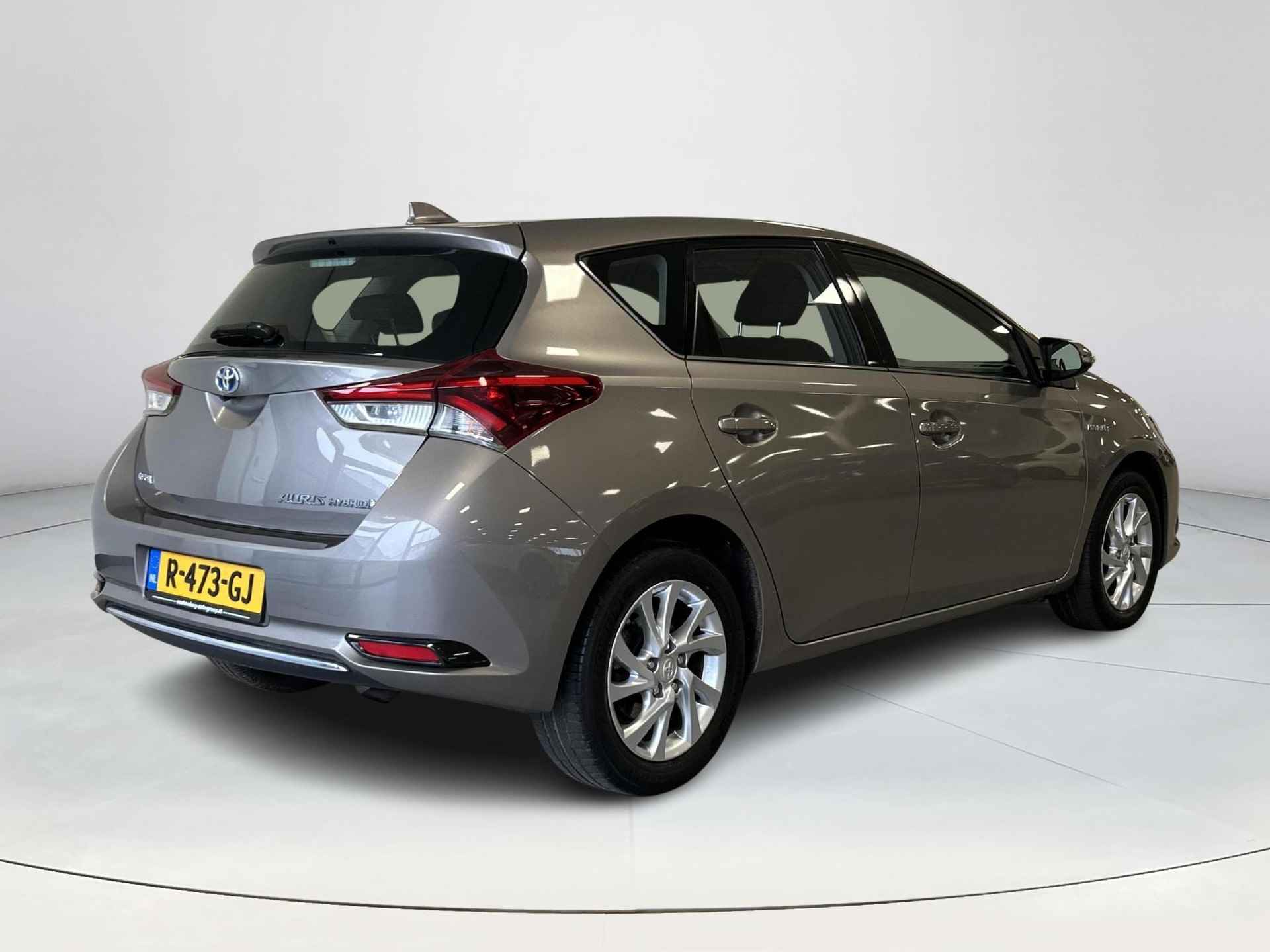 Toyota Auris 1.8 Hybrid Dynamic - 6/21