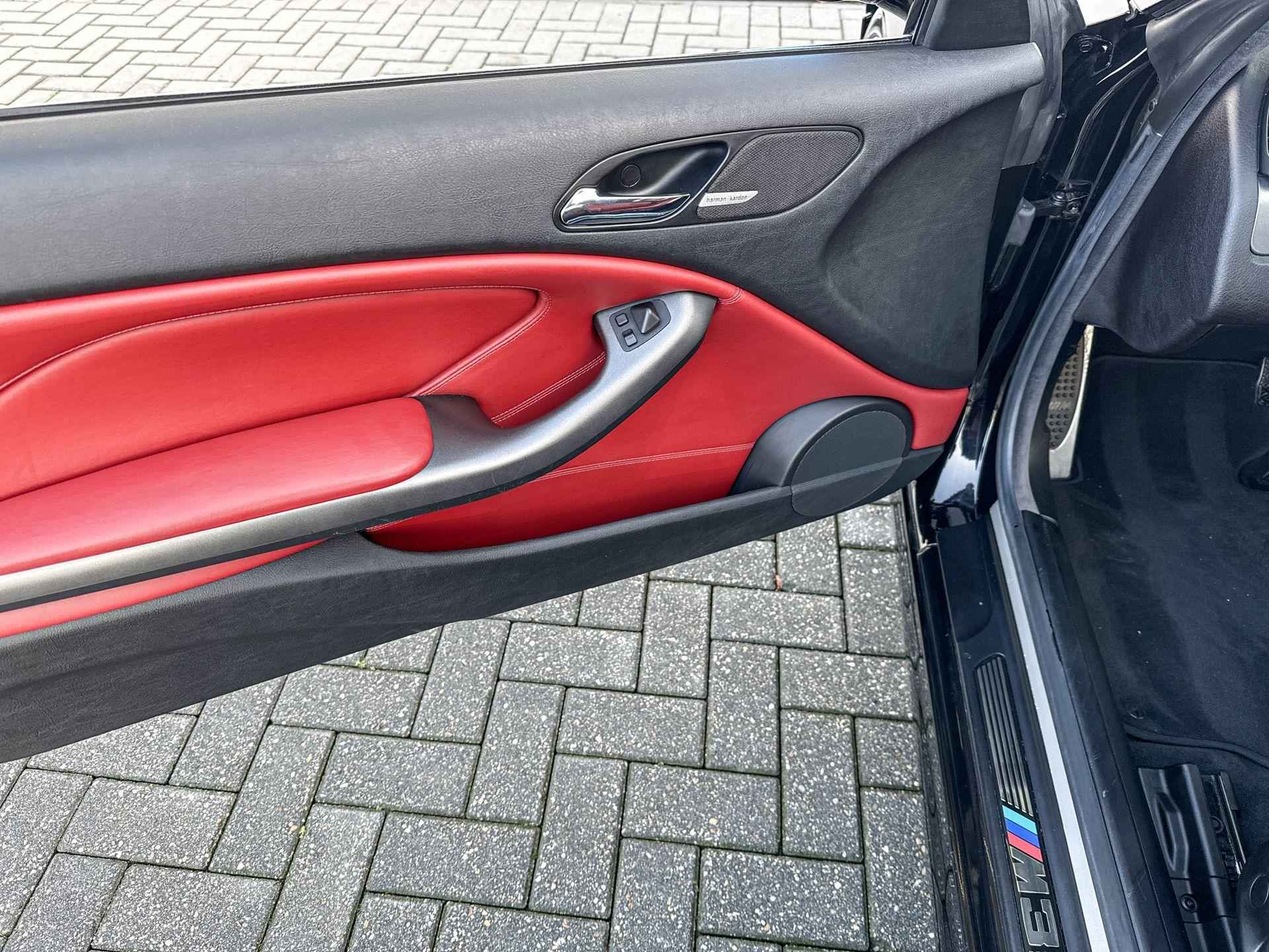 BMW M3 Cabrio E46 Harman Kardon | witte knipperlichten | Rood leder interieur - 36/41