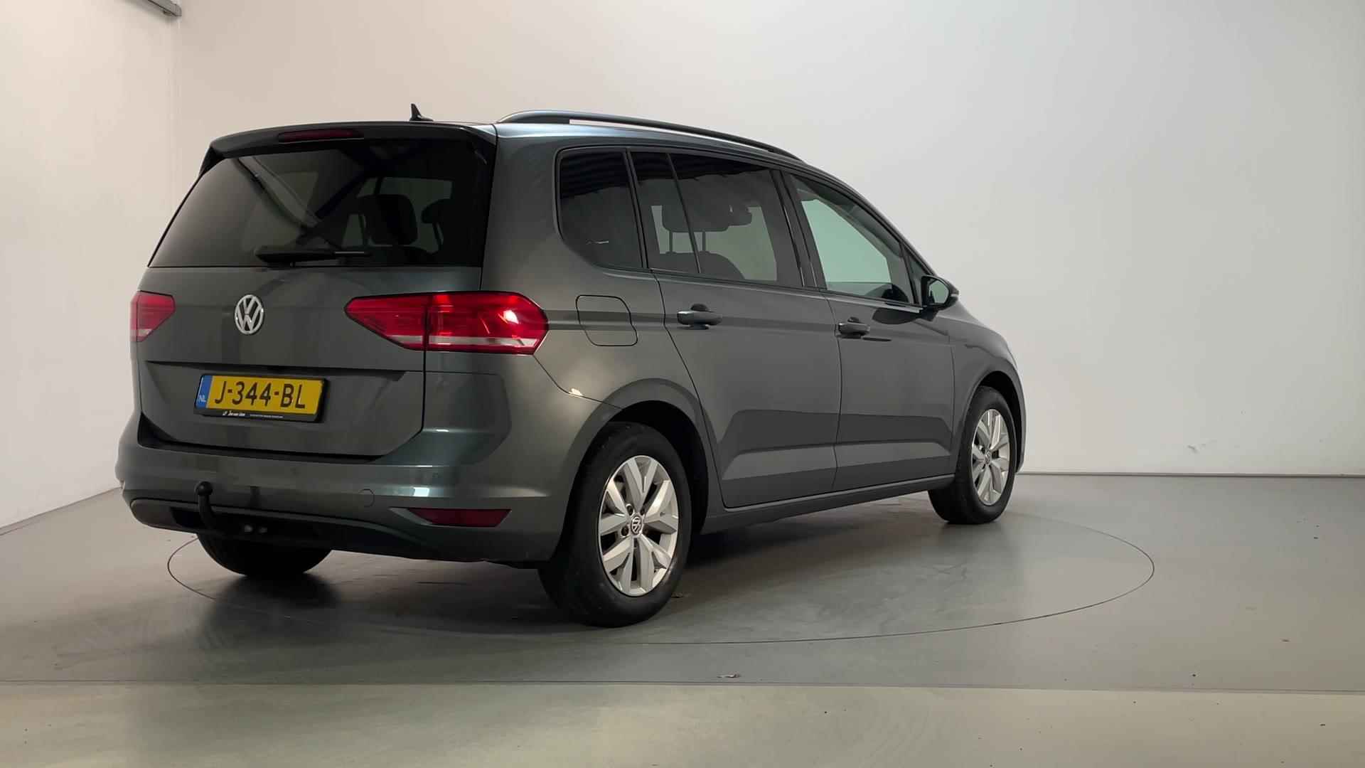 Volkswagen Touran 1.5 TSI 150pk DSG Comfortline 7p Camera Navigatie Adaptive Cruise - 3/25