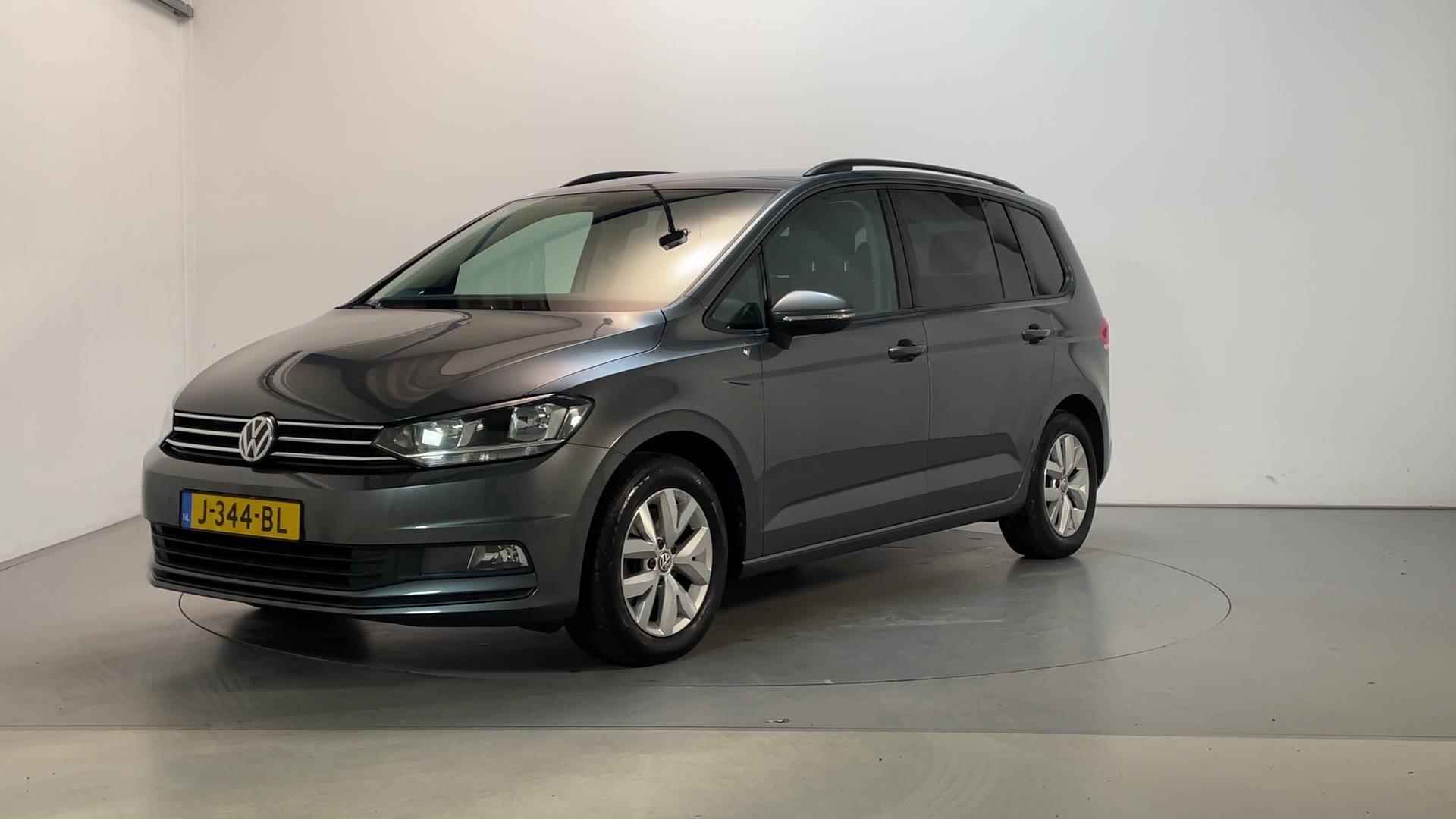 Volkswagen Touran 1.5 TSI 150pk DSG Comfortline 7p Camera Navigatie Adaptive Cruise - 6/25