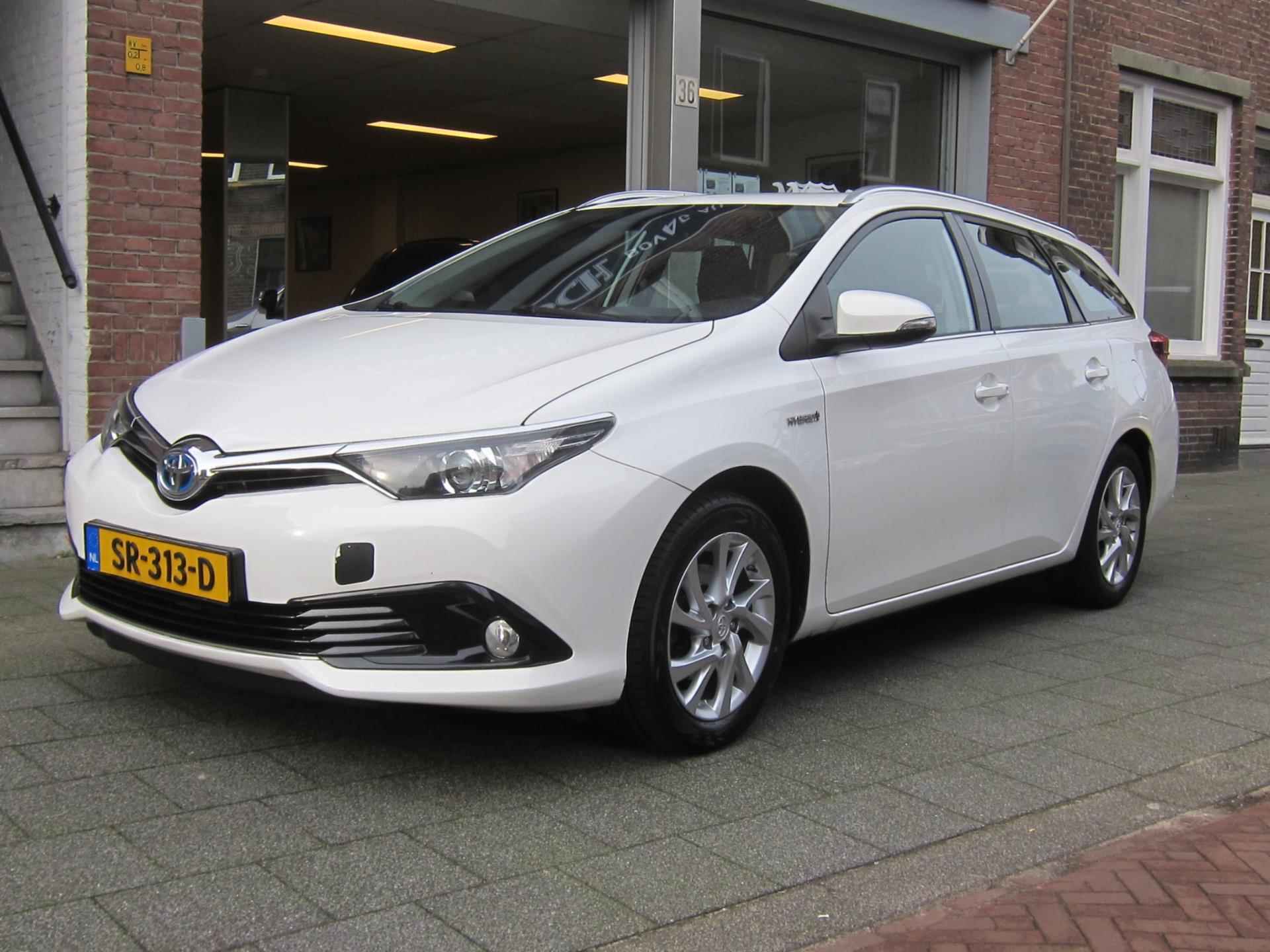 Toyota Auris Touring Sports 1.8 Hybrid Aspiration All In Prijs Bovaggarantie - 4/25