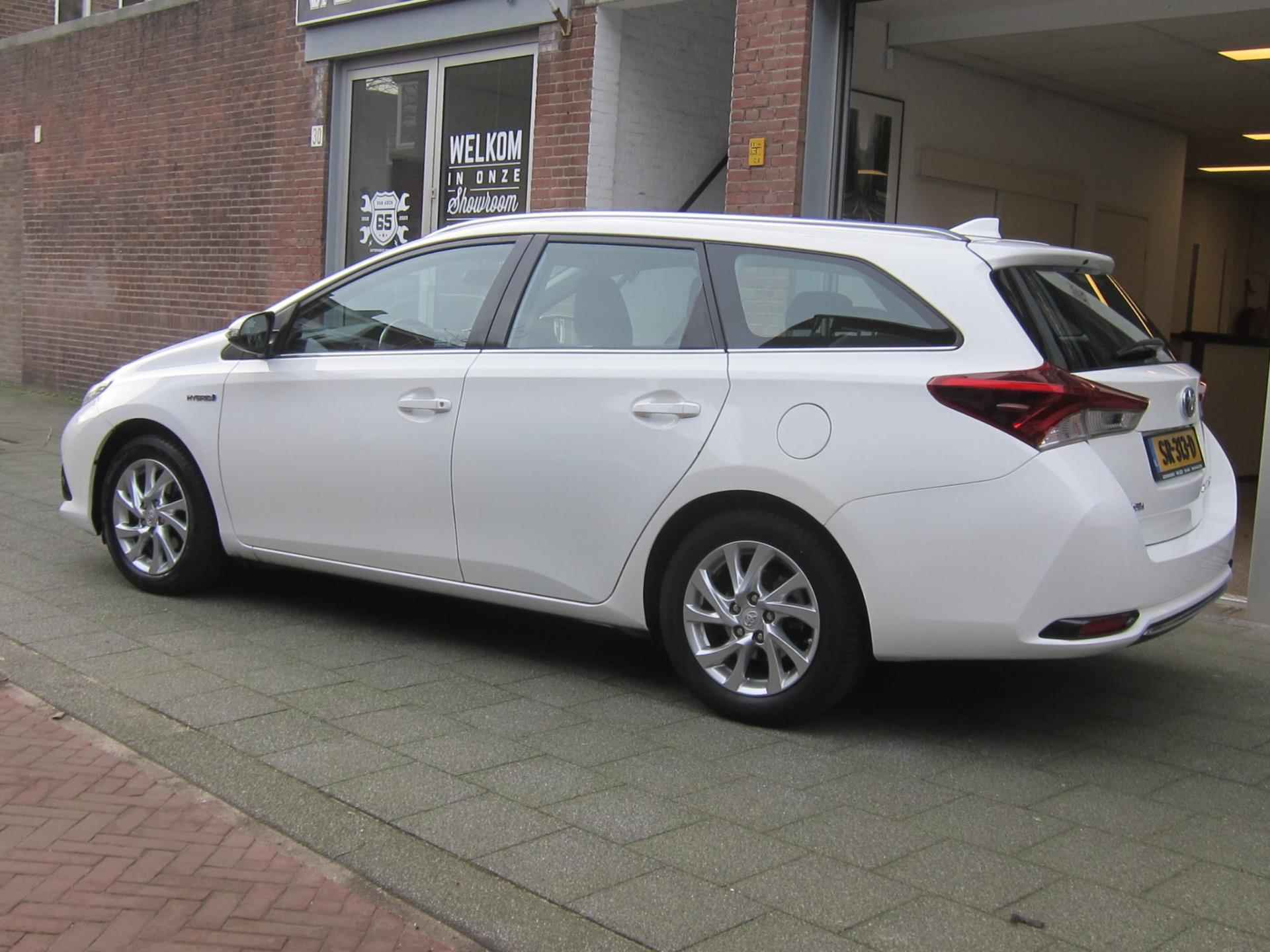 Toyota Auris Touring Sports 1.8 Hybrid Aspiration All In Prijs Bovaggarantie - 5/25