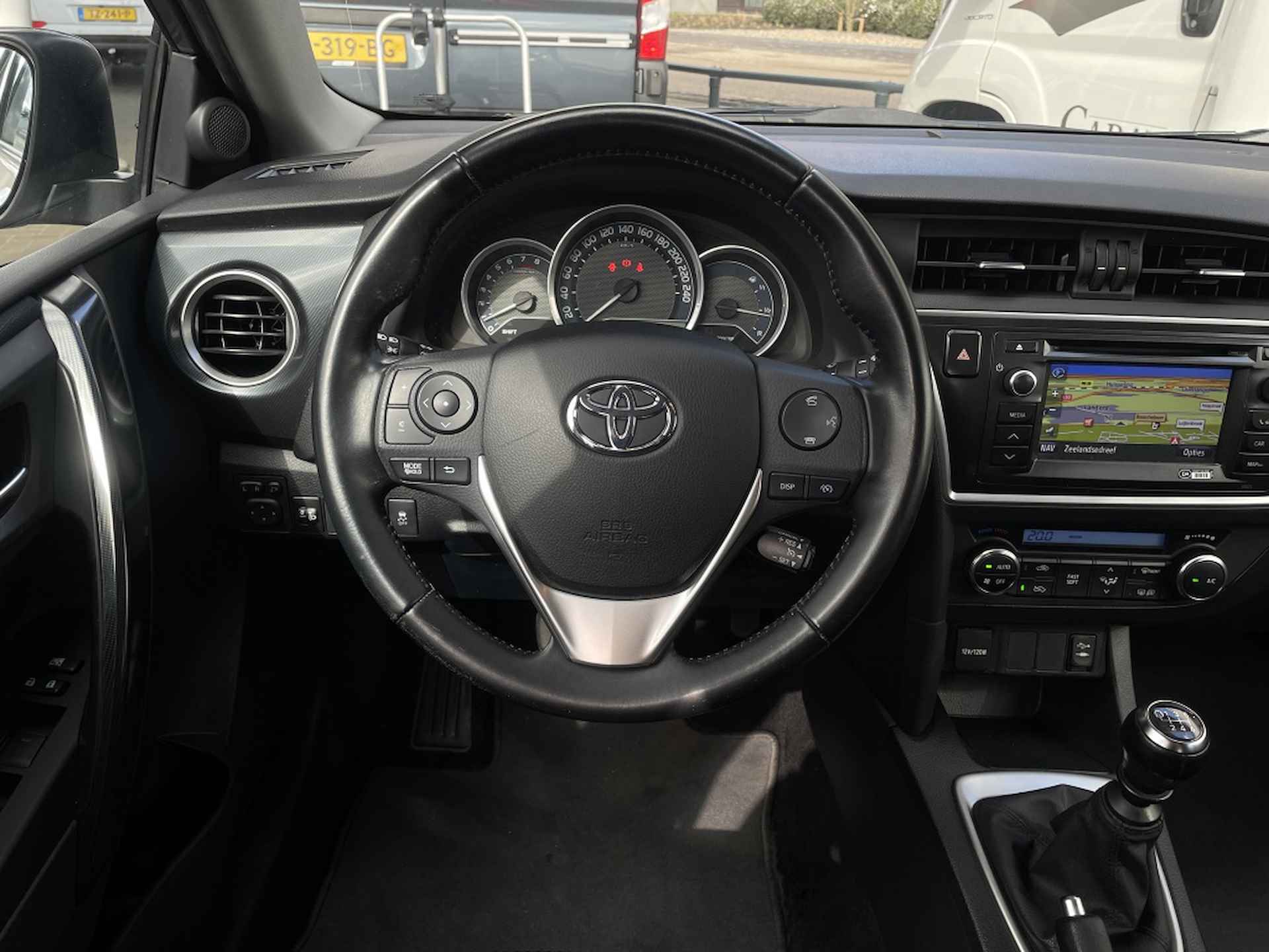 Toyota Auris 1.6 Dynamic - 15/35