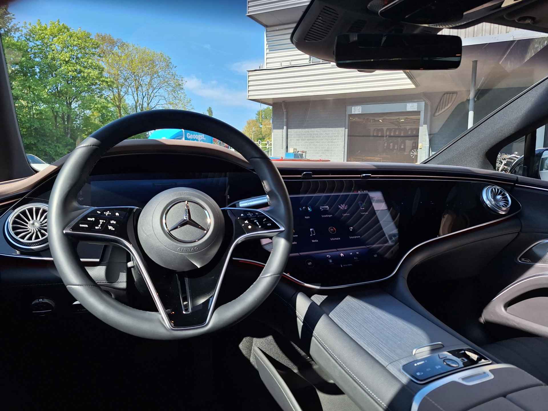 Mercedes-Benz EQS 580 4MATIC AMG | Premium PLUS | Panoramadak | Achterasbesturing | MBUX Hyperscreen | 360° Camera | Head-up Display | Burmester - 9/50