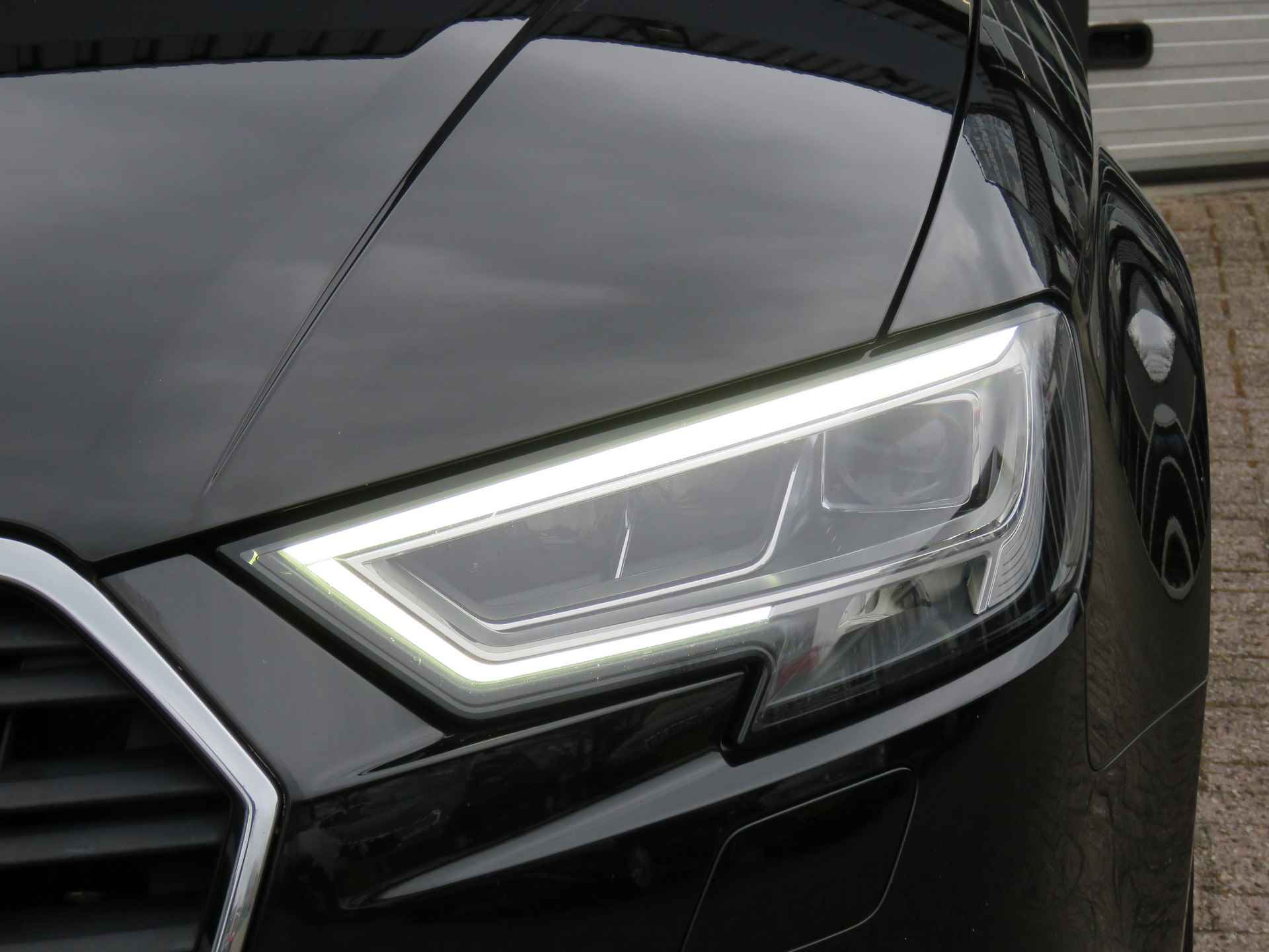 Audi A3 Limousine 1.0 115pk TFSI Sport Edition / Led Dyn. / 18 Inch / Navi / BOVAG garantie - 6/44