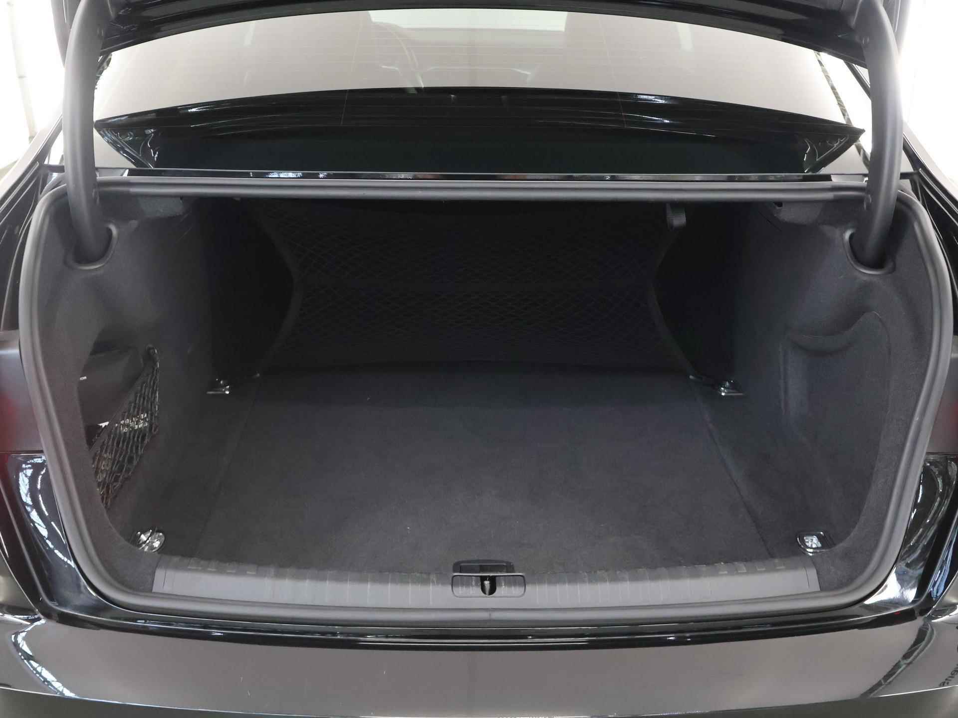 Audi A6 Limousine 45 TFSI S edition | Parkeercamera | Bluetooth | Cruise control | Climate control | B&O Sound | Sportstoelen + Geheugen | - 40/43