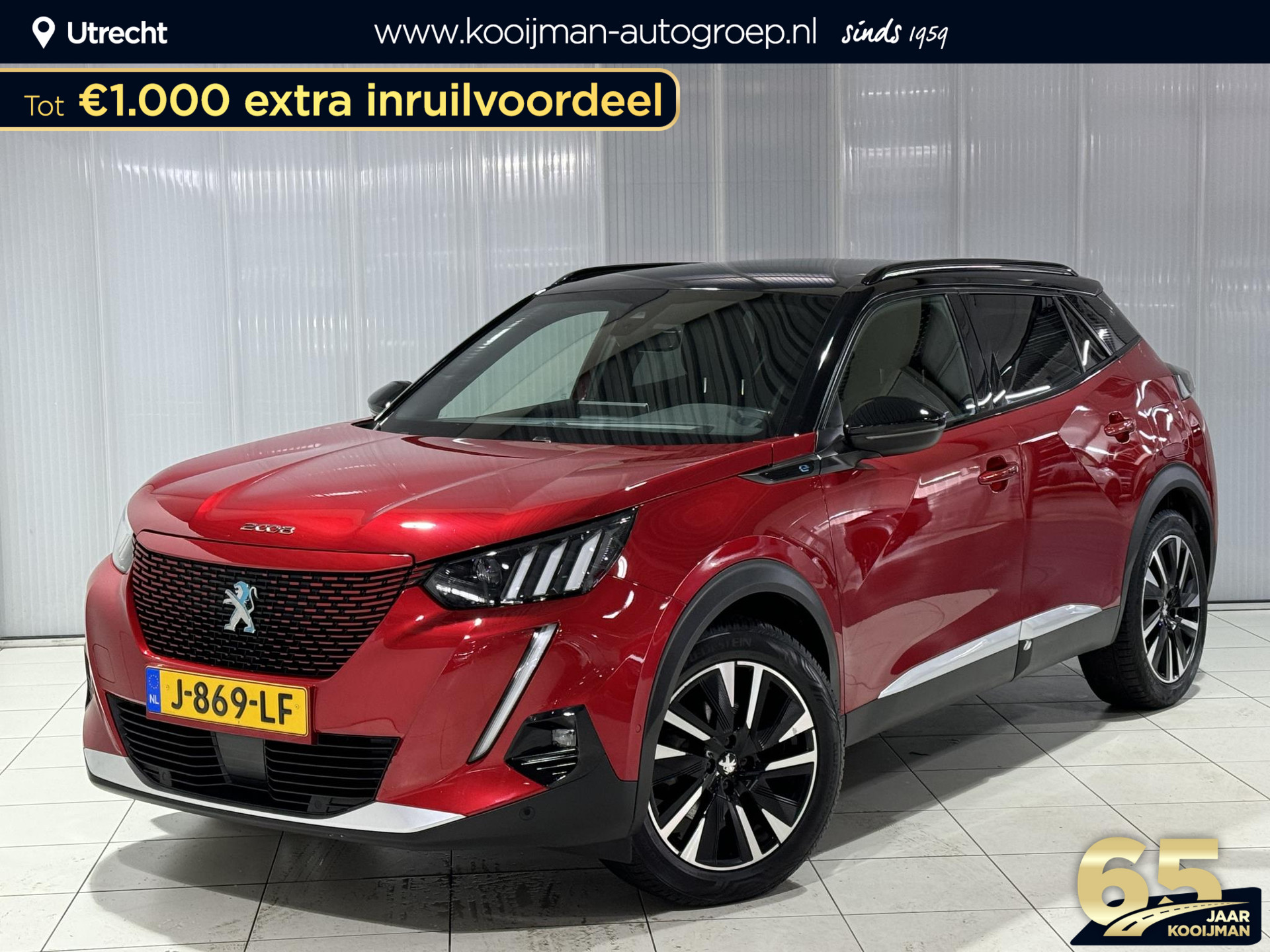 Peugeot e-2008 EV GT 50 kWh fantastische GT uitvoering, heel veel opties | Alcantara bekleding | Cruise Control | Parkeersensoren | Apple Carplay/Android Auto | Keyless | Achteruitrijcamera | Full map navigatie | Dodehoek detectie |