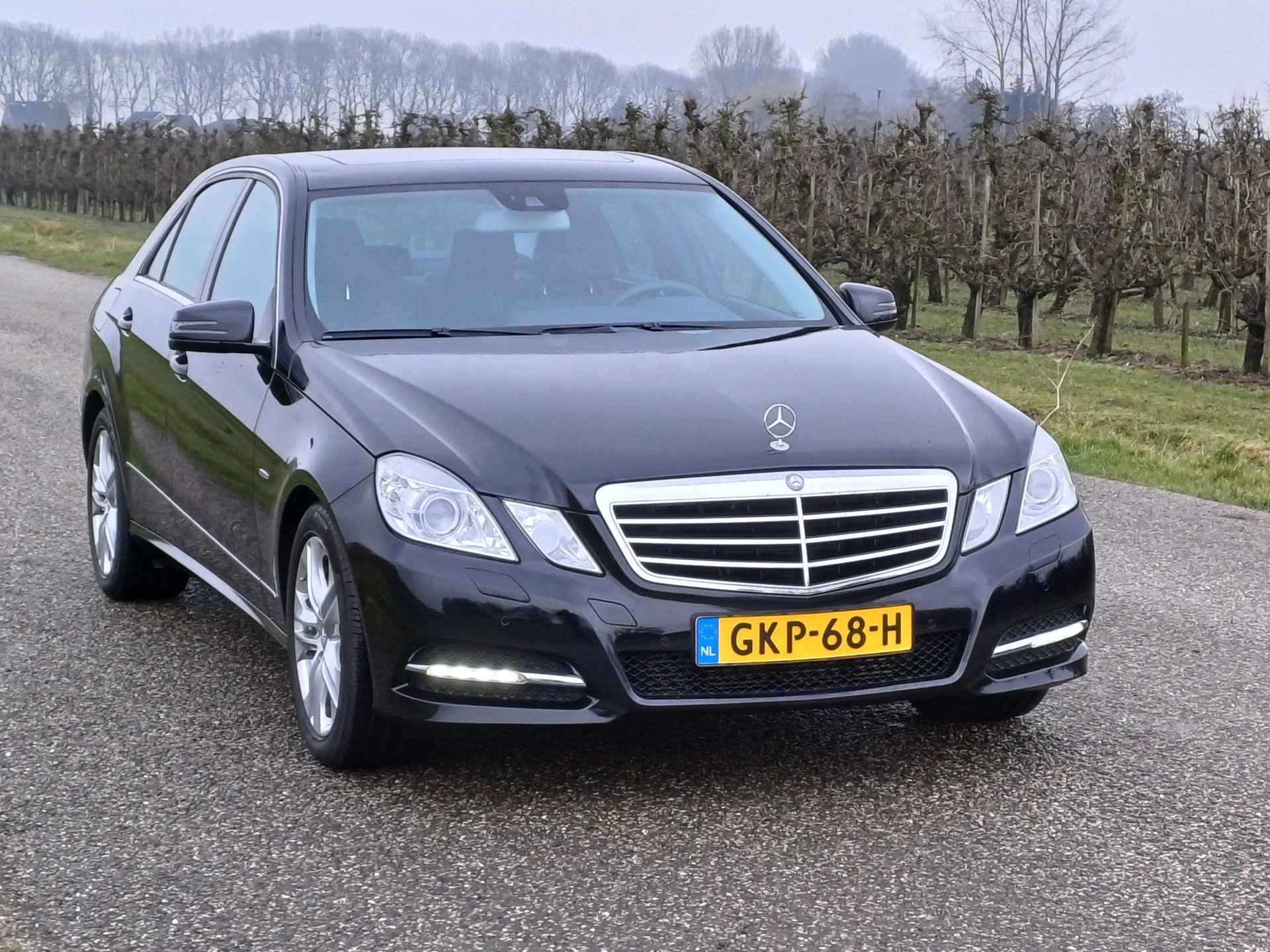 Mercedes-Benz E-Klasse 200 CGI Avantgarde /Schuifdak/Xenon/Navi/Cruise/Hout/Nieuwstaat/ - 6/47