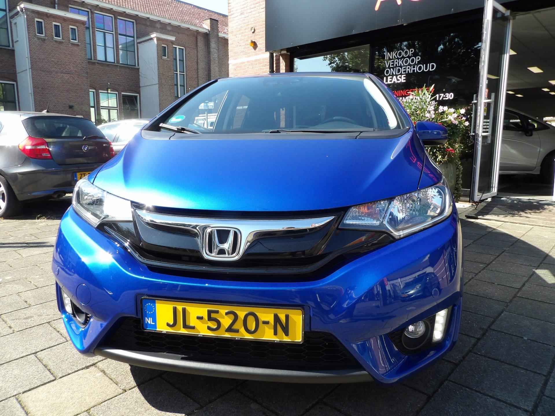 Honda Jazz 1.3 i-VTEC Elegance EERSTE EIGENAAR VOLLEDIG ONDERHOUDEN //INCL 12 MAANDEN BOVAG GARANTIE - 19/22