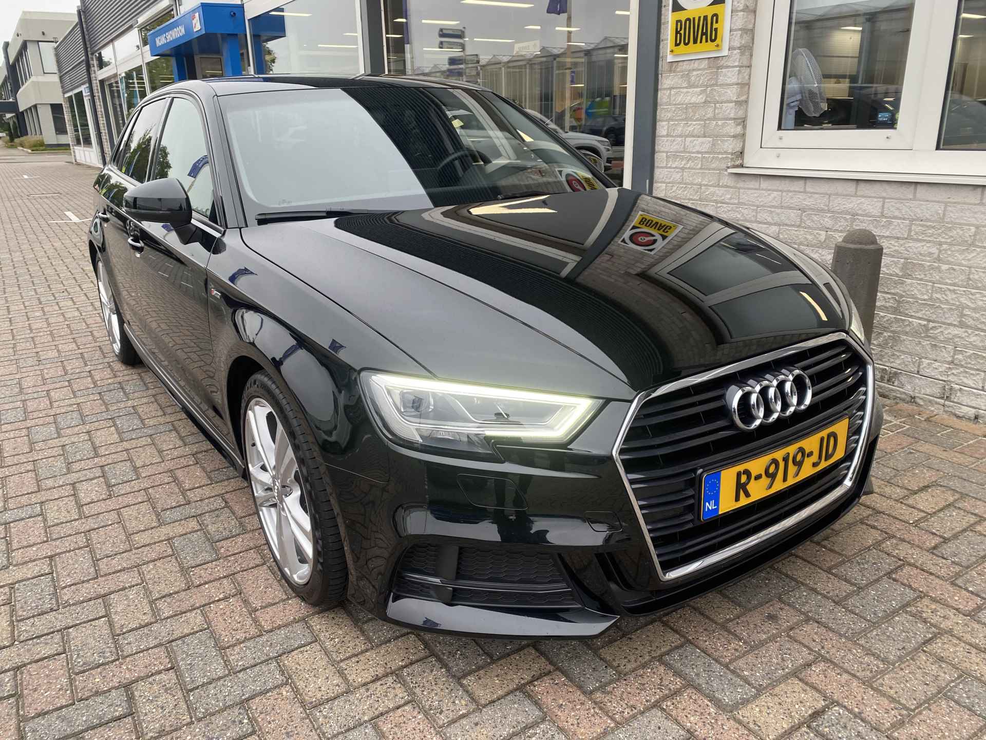 Audi A3 Sportback 40 TFSI S-Line / AUTOMAAT/ TREKHAAK/ 190 PK/ PARK. SENSOREN/ CRUISE/ STOEL EN STUUR VERWARM./ APP CONNECT/ CLIMA/ - 38/41