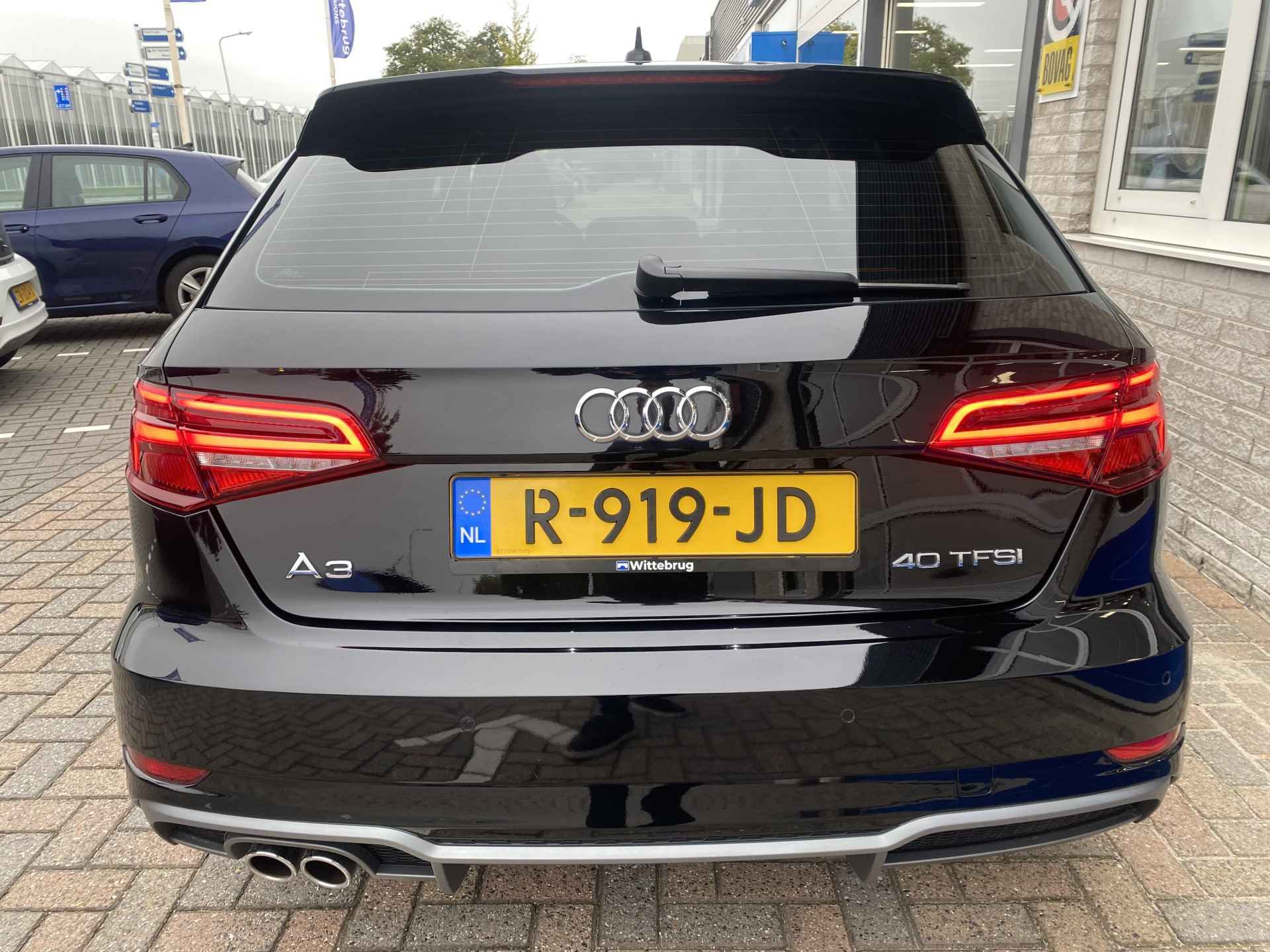 Audi A3 Sportback 40 TFSI S-Line / AUTOMAAT/ TREKHAAK/ 190 PK/ PARK. SENSOREN/ CRUISE/ STOEL EN STUUR VERWARM./ APP CONNECT/ CLIMA/ - 34/41