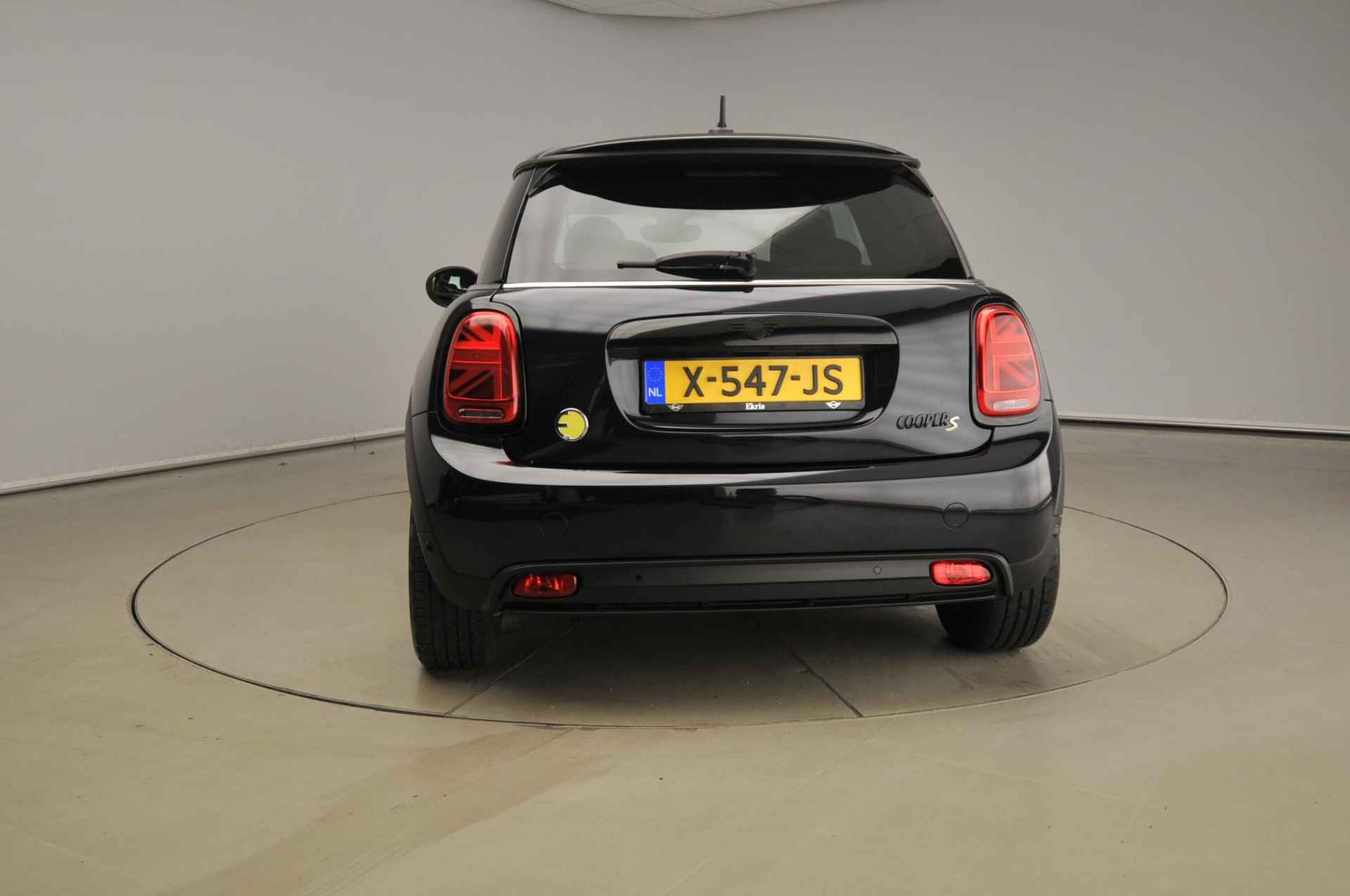 MINI 3-deurs Electric MINI 3-deurs Camden Edition 33 kWh | Premium | Leder | Navigatie | Alu velgen 16"| LED - 4/41