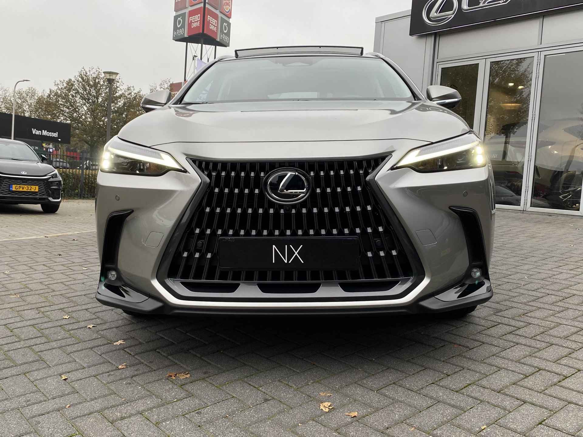 Lexus NX 450h+ AWD Luxury Line PANODAK TREKHAAK 360CAMERA STOELVERW BLINDSPOT - 8/42