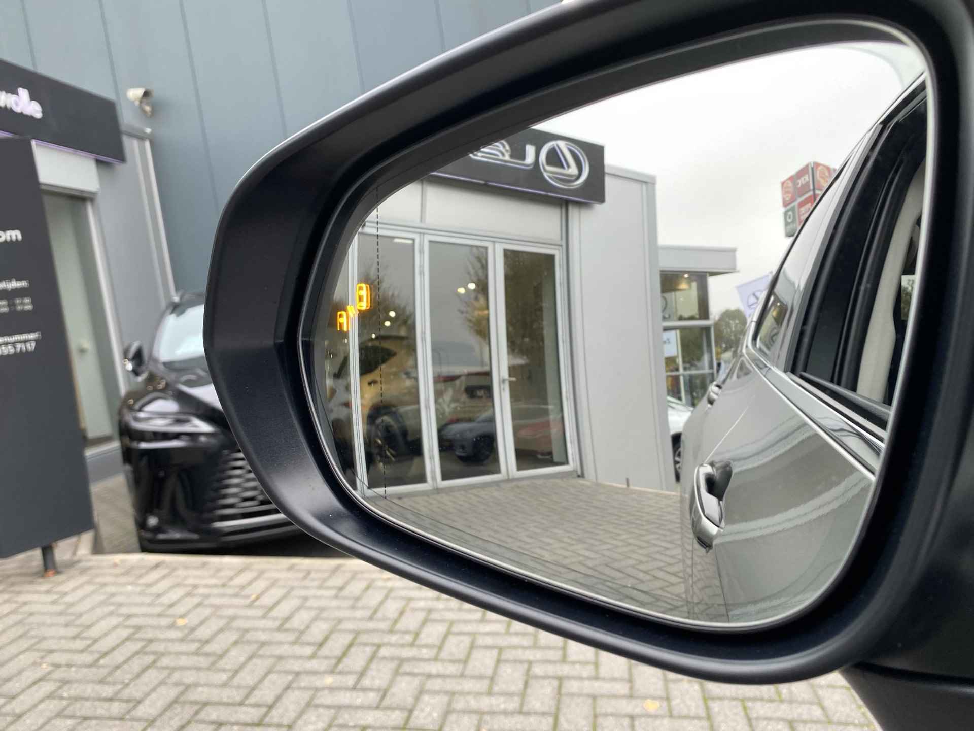 Lexus NX 450h+ AWD Luxury Line PANODAK TREKHAAK 360CAMERA STOELVERW BLINDSPOT - 23/42