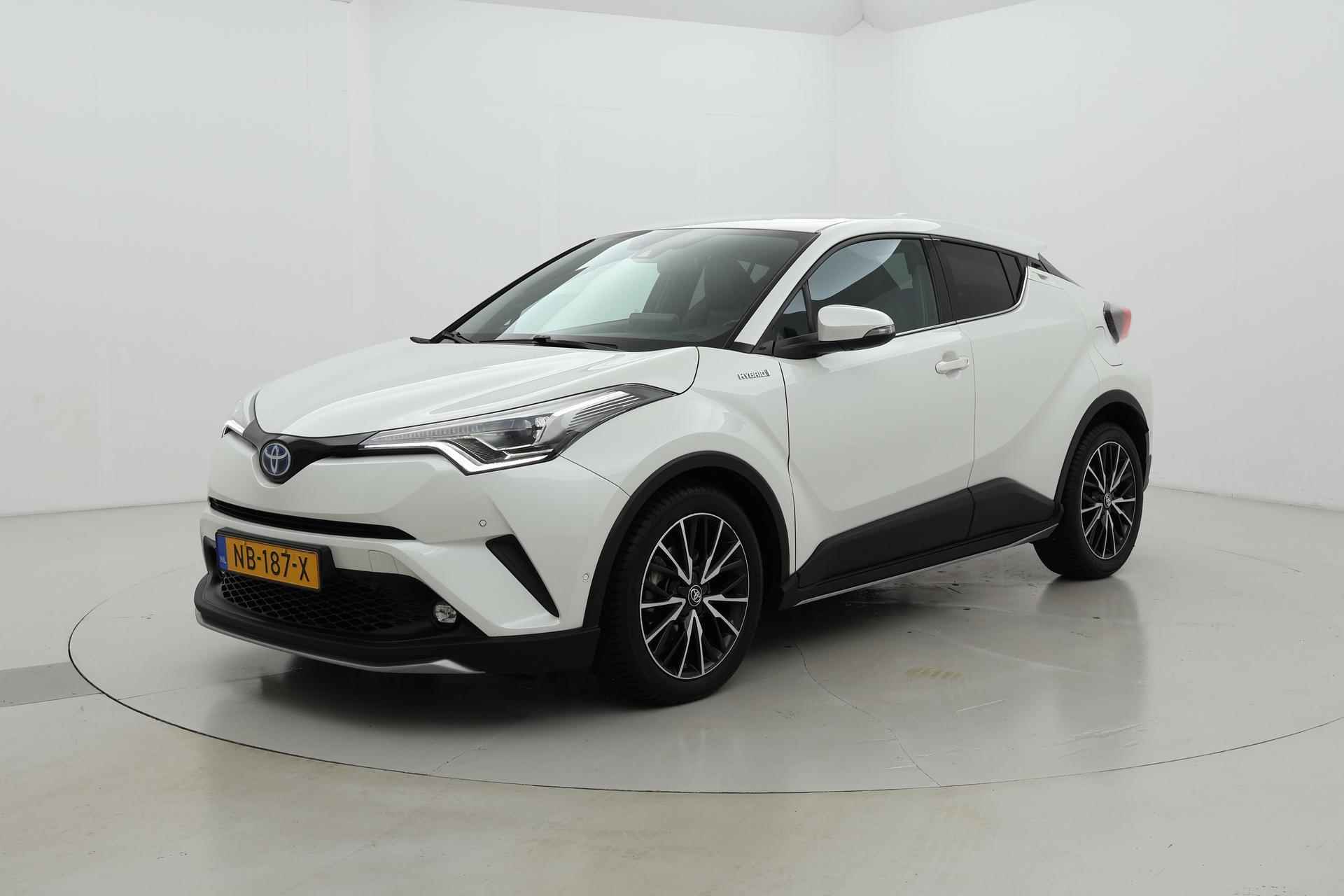 Toyota C-HR 1.8 Hybrid Premium | Dodehoek detectie | JBL | Navigatie | Stoelverwarming